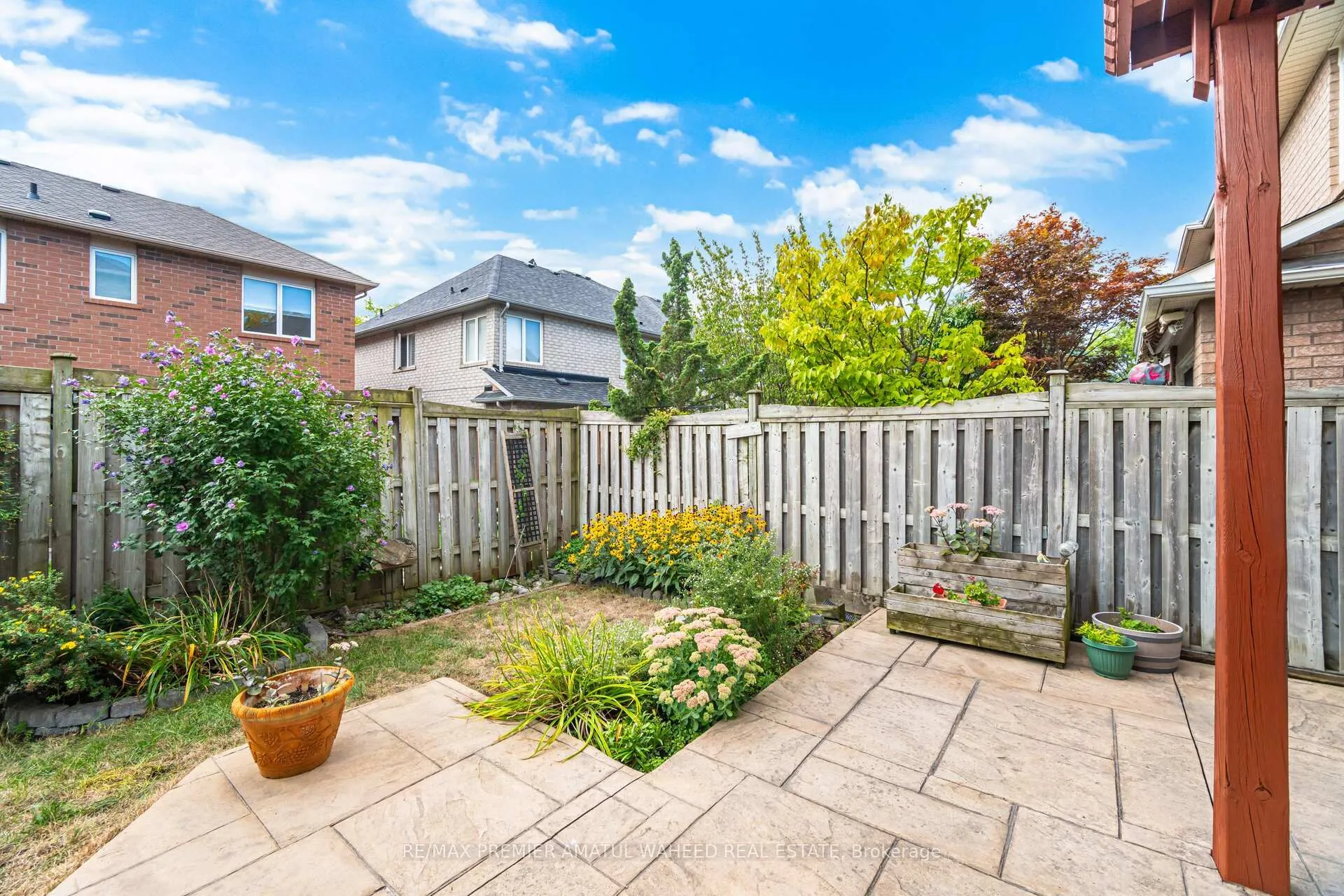 Photo 44 of 246 Equator Crescent, Vaughan, Vellore Village — HOMEH