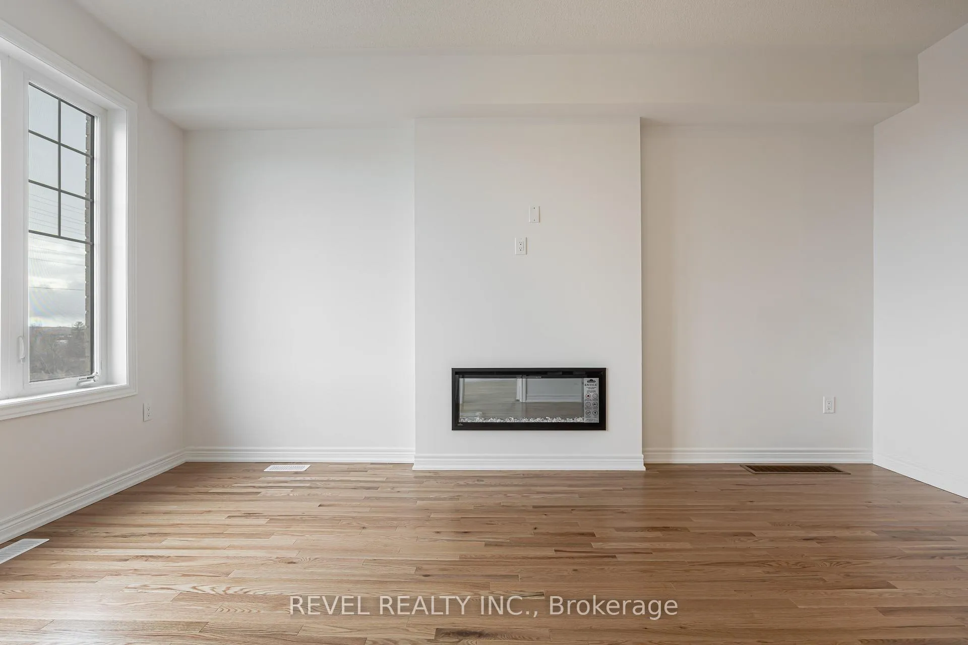 Photo 9 of 2926 Peter Matthew Drive, Pickering, Rural Pickering — HOMEH