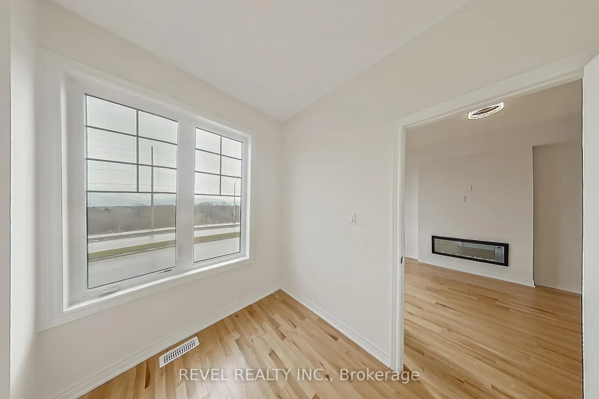 Photo 11 of 2926 Peter Matthew Drive, Pickering, Rural Pickering — HOMEH