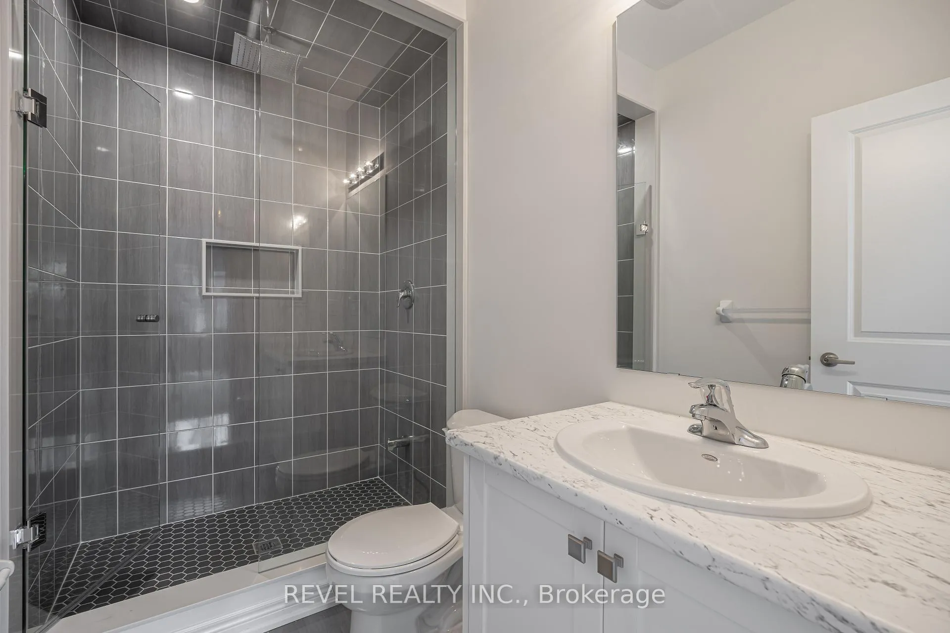 Photo 18 of 2926 Peter Matthew Drive, Pickering, Rural Pickering — HOMEH