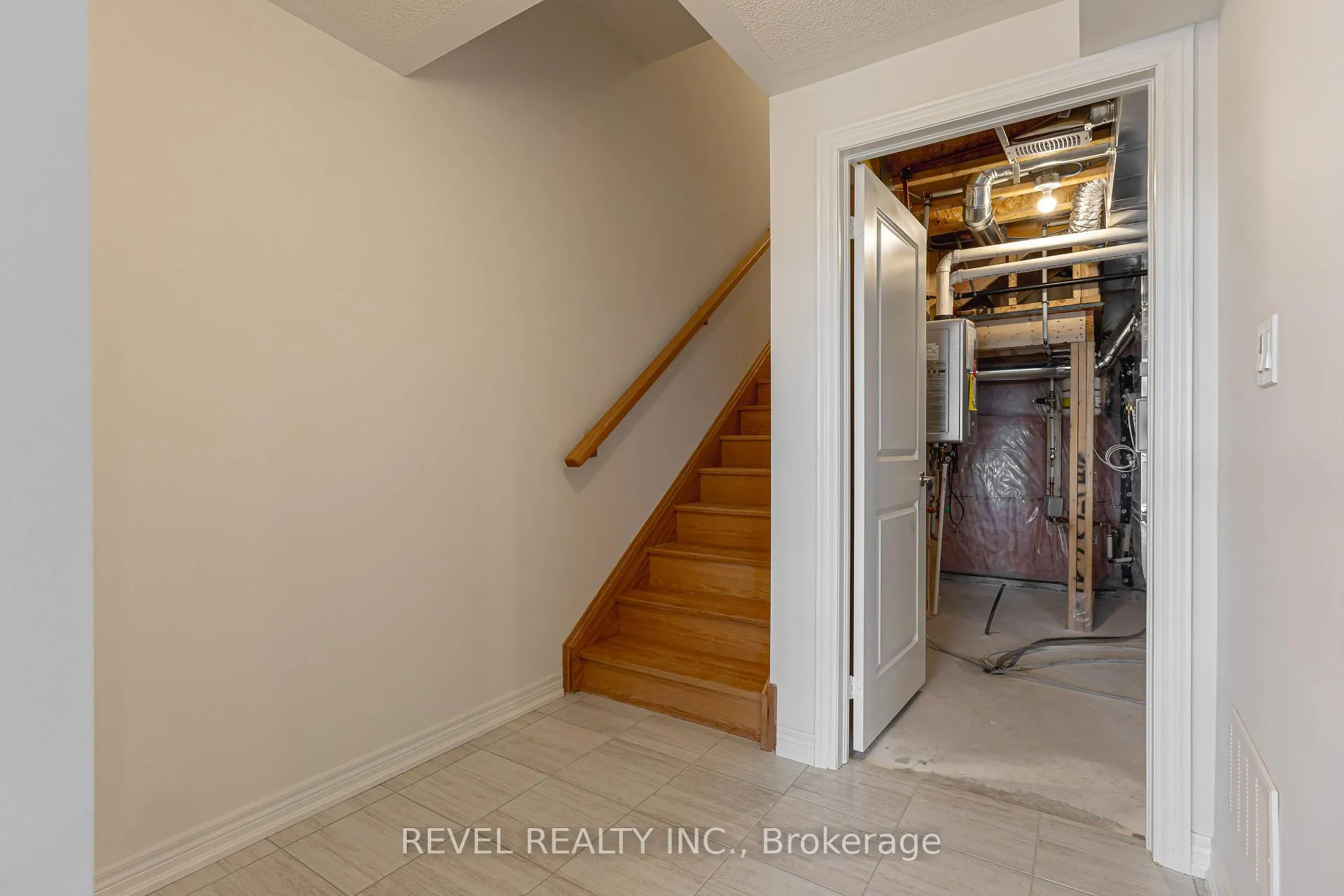 Photo 29 of 2926 Peter Matthew Drive, Pickering, Rural Pickering — HOMEH