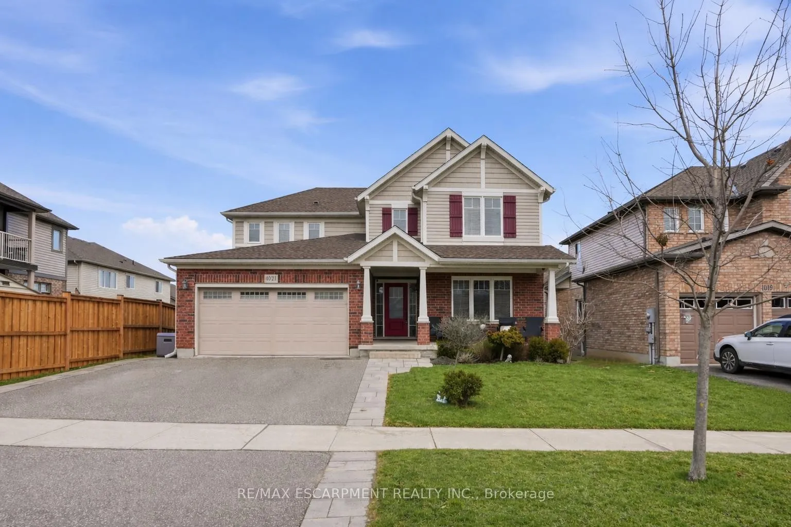 Photo 1 of 4021 Bush Crescent, Lincoln, Beamsville — HOMEH