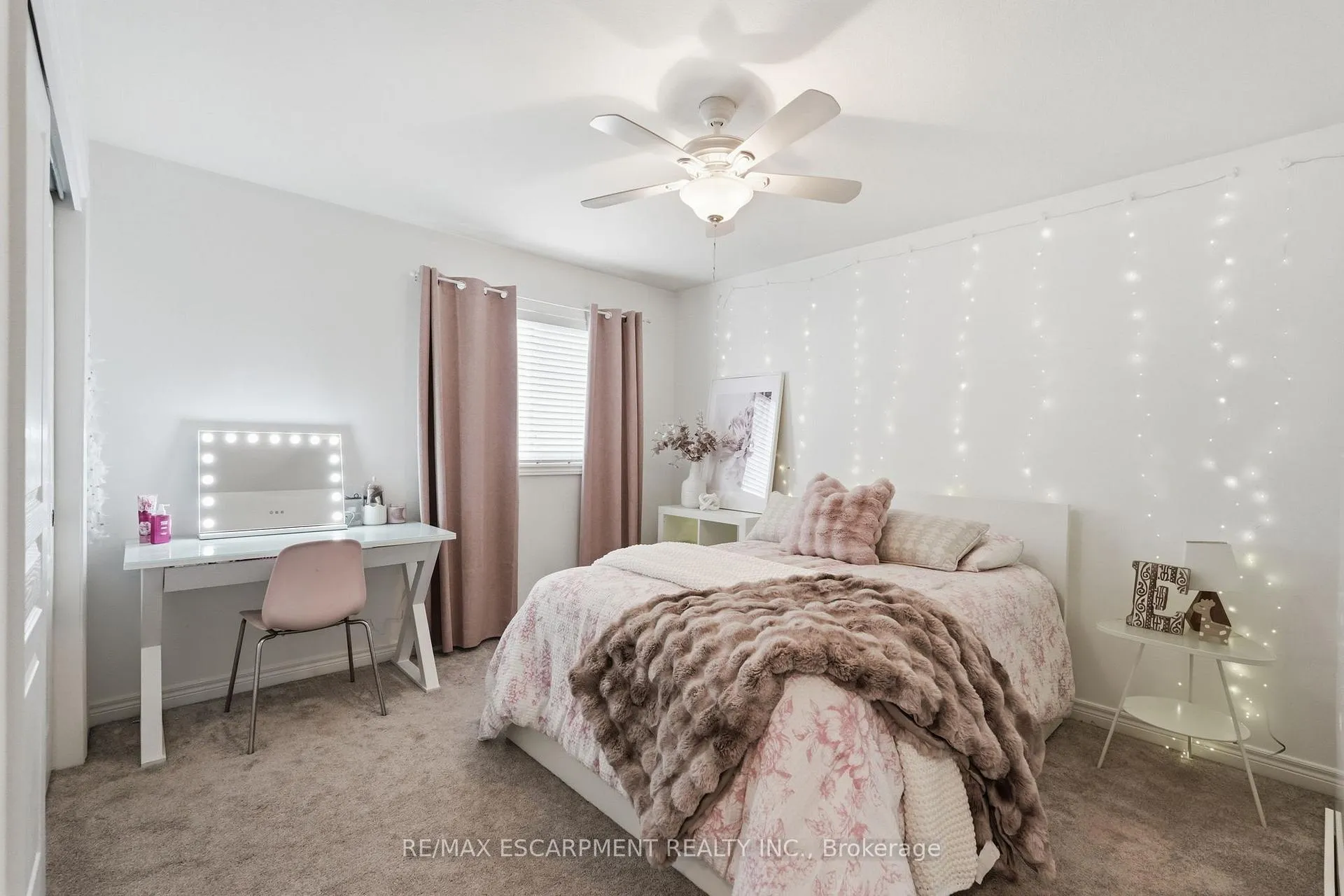 Photo 22 of 4021 Bush Crescent, Lincoln, Beamsville — HOMEH