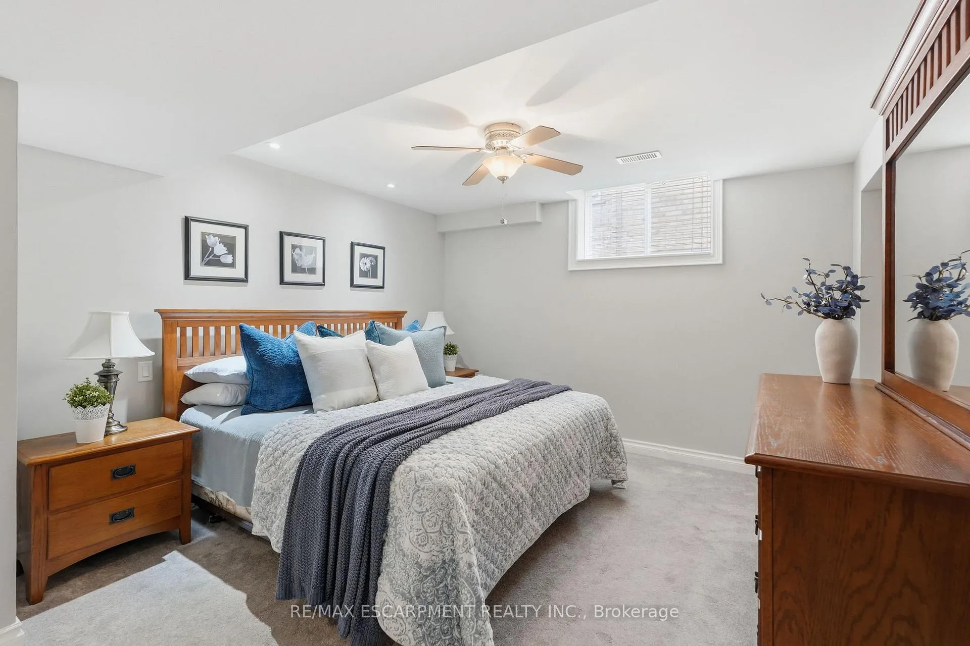 Photo 35 of 4021 Bush Crescent, Lincoln, Beamsville — HOMEH