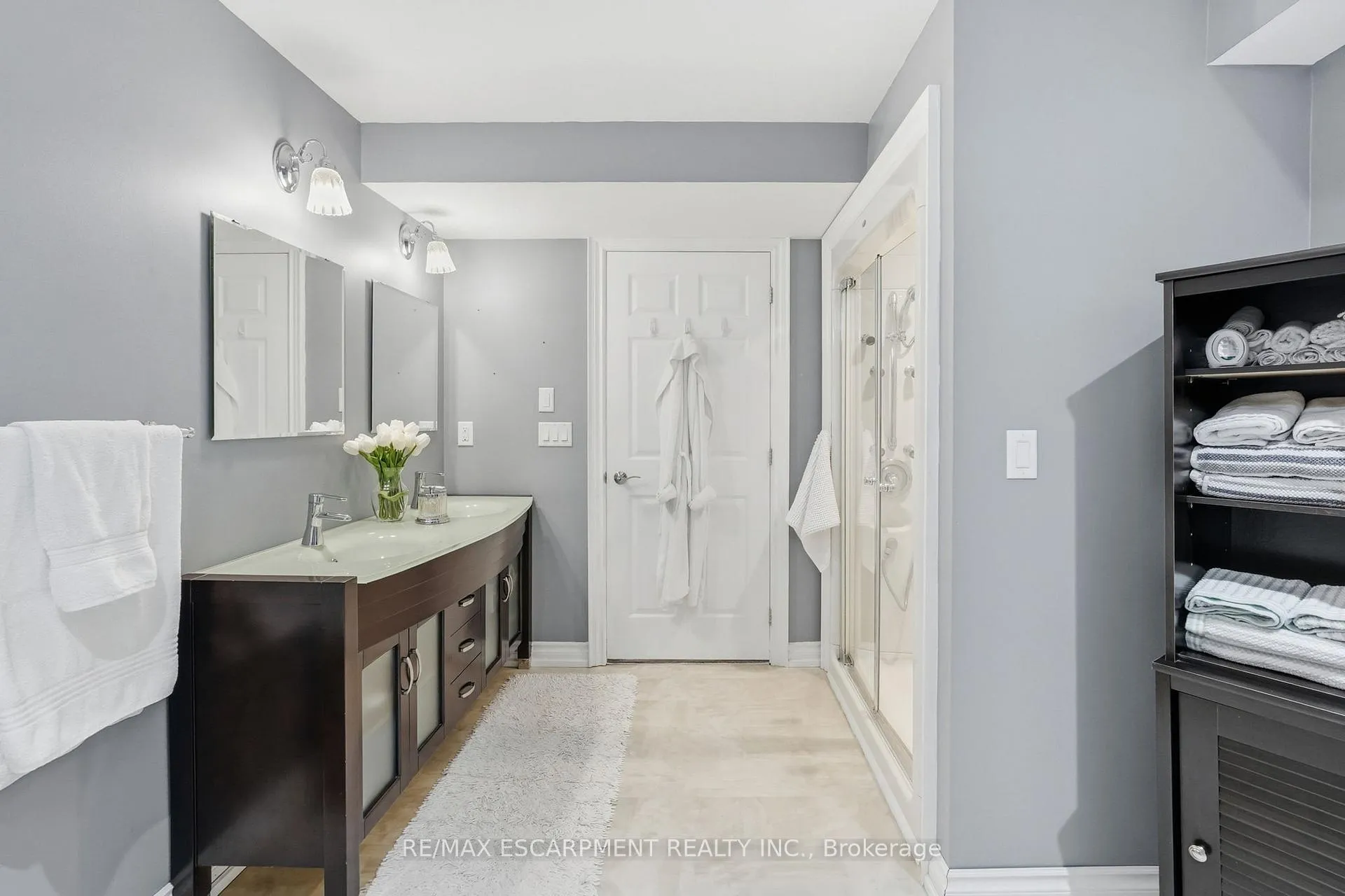 Photo 39 of 4021 Bush Crescent, Lincoln, Beamsville — HOMEH