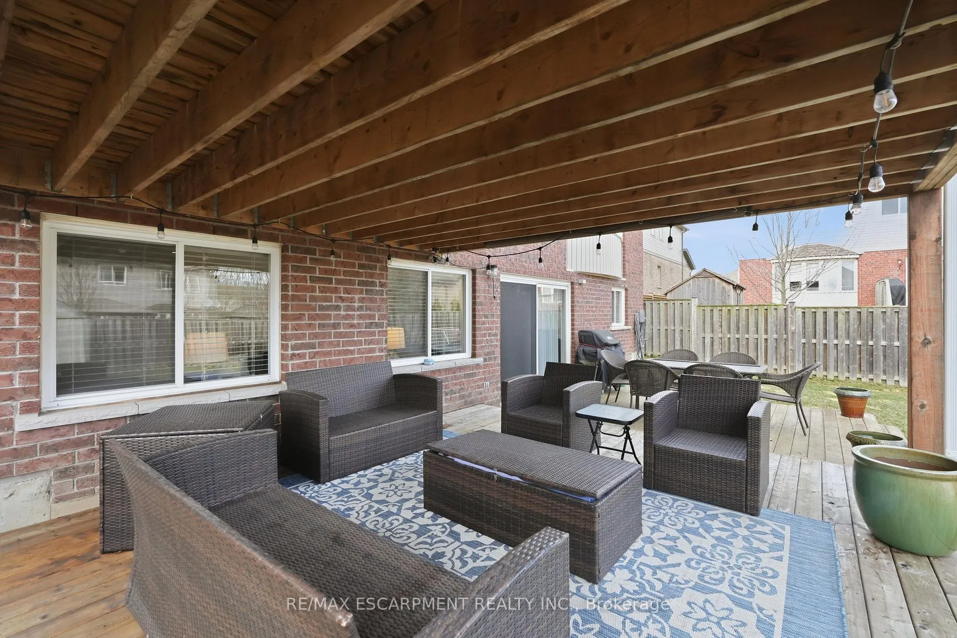 Photo 42 of 4021 Bush Crescent, Lincoln, Beamsville — HOMEH