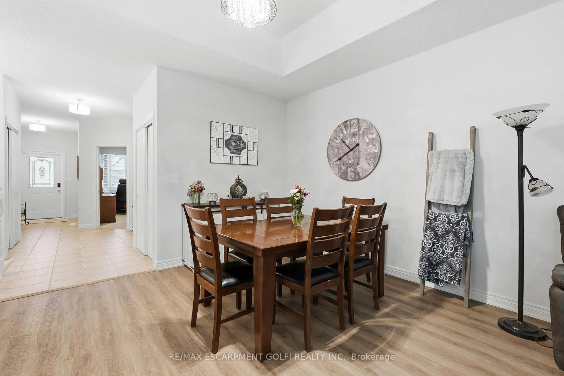 Photo 7 of 26 Cathy Drive, Hamilton, Twenty Place — HOMEH