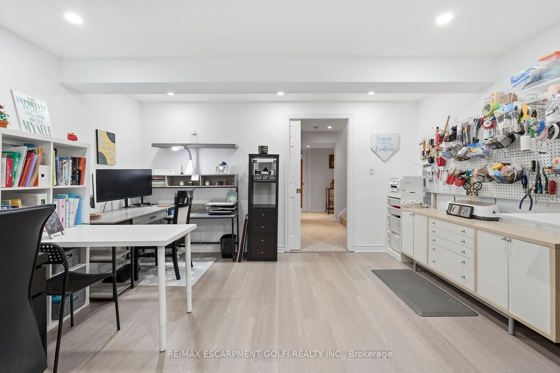 Photo 34 of 26 Cathy Drive, Hamilton, Twenty Place — HOMEH