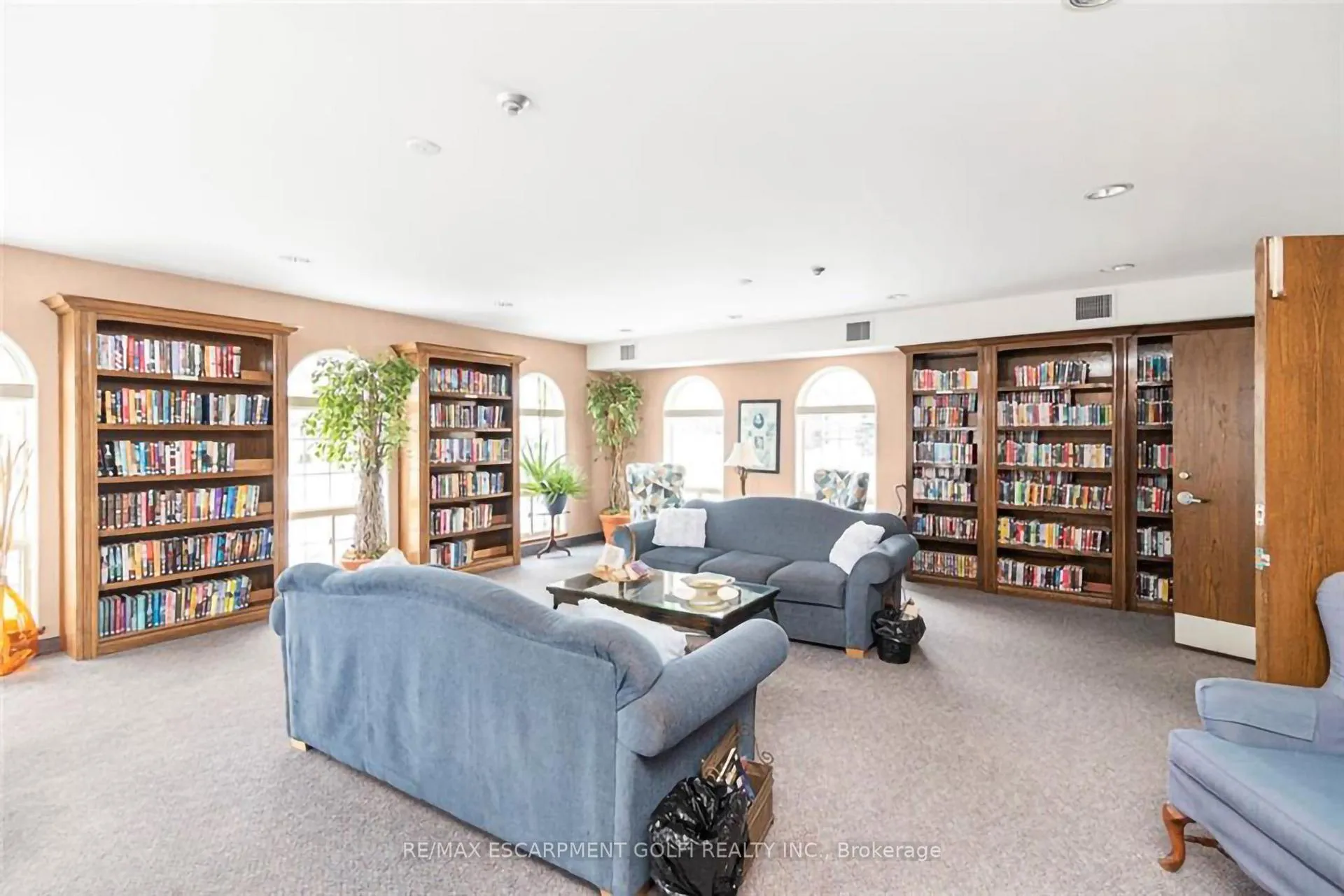 Photo 45 of 26 Cathy Drive, Hamilton, Twenty Place — HOMEH