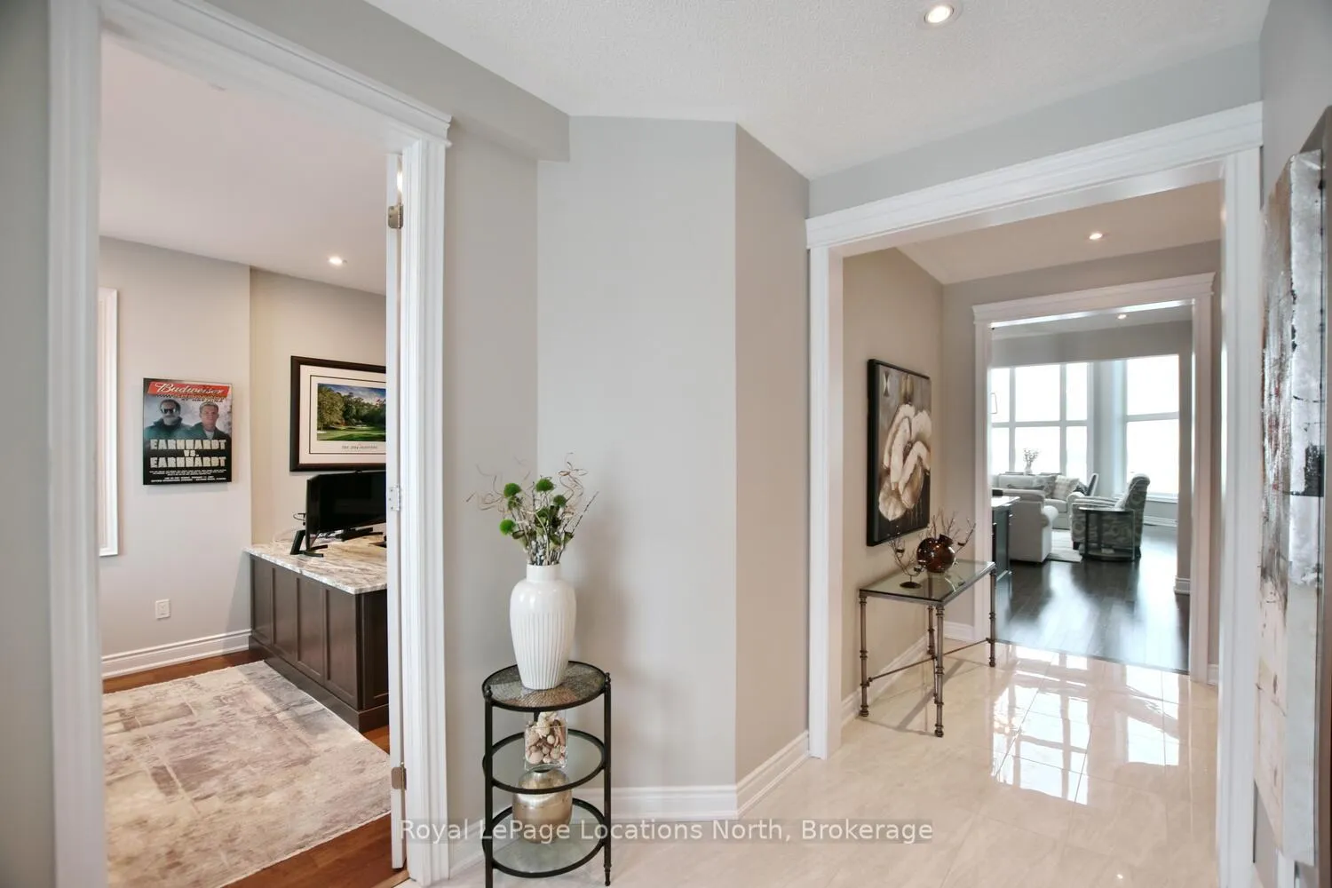 Photo 7 of 65 Waterview Road, Wasaga Beach — HOMEH