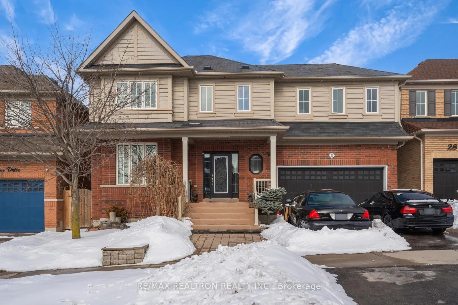 Photo 1 of 22 Northern Dancer Drive, Oshawa, Windfields — HOMEH