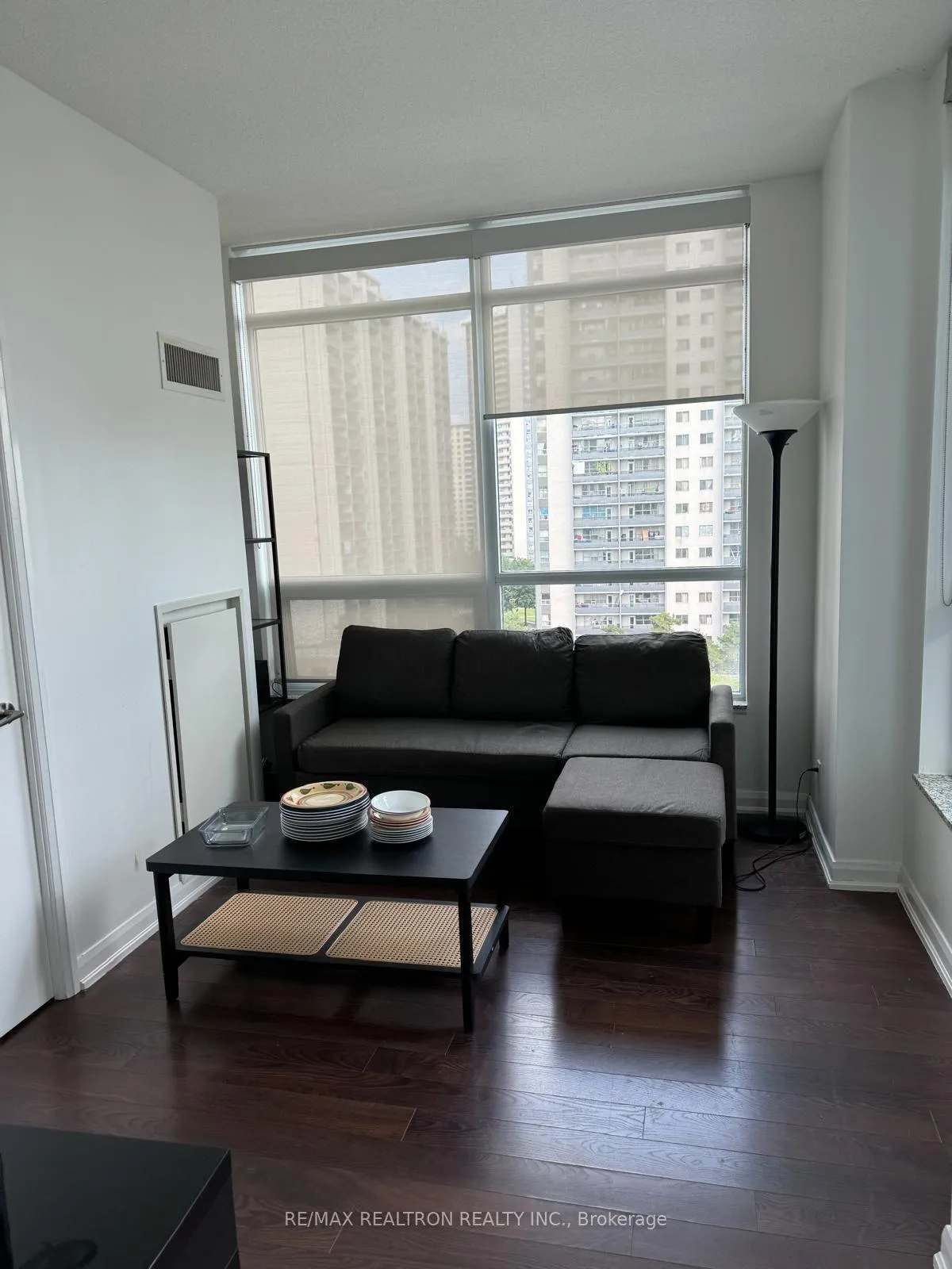 Photo 3 of Unit 704, 500 Sherbourne Street, Toronto, North St. James Town — HOMEH
