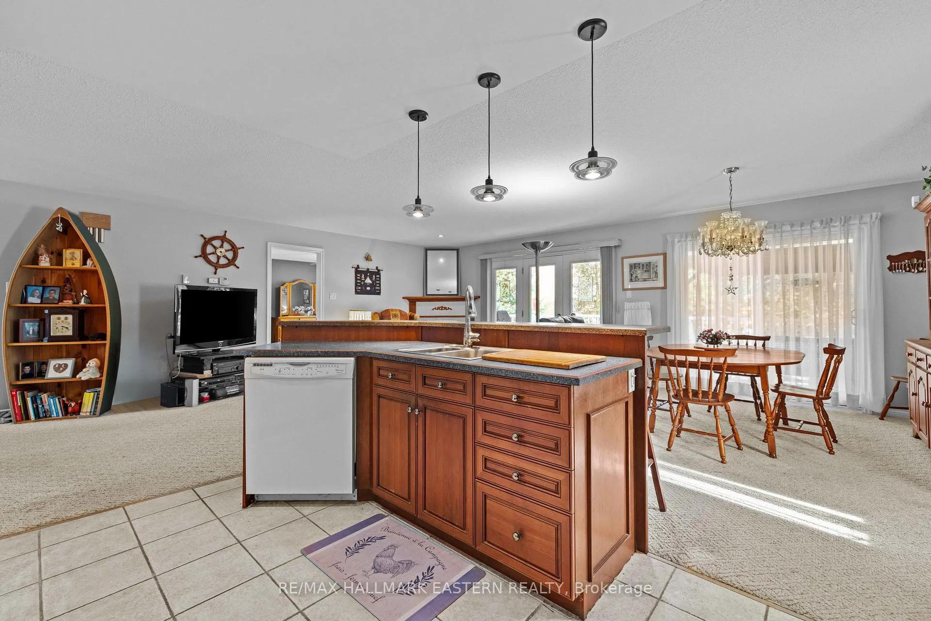 Photo 11 of 13 Hague Boulevard, Selwyn — HOMEH