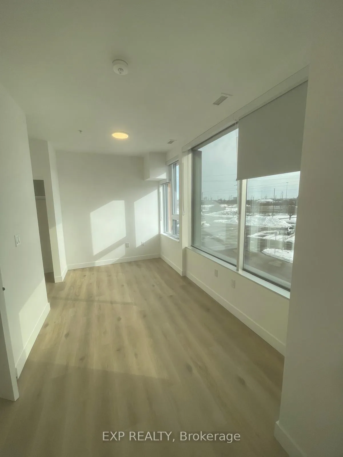 Photo 5 of Unit 210, 1600 James Naismith Drive, Ottawa, Pineview — HOMEH
