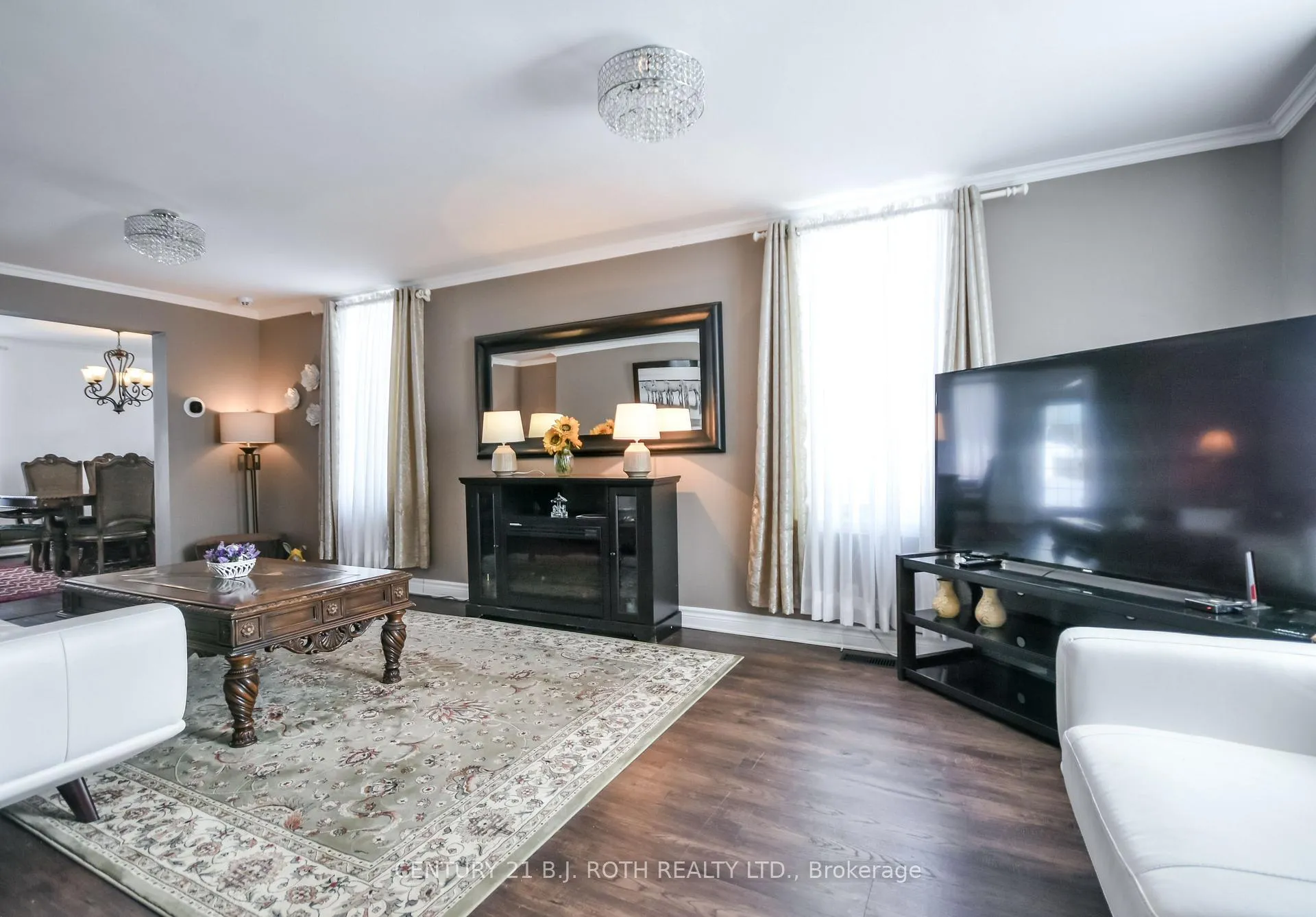 Photo 10 of 106 Jarvis Street, Orillia — HOMEH