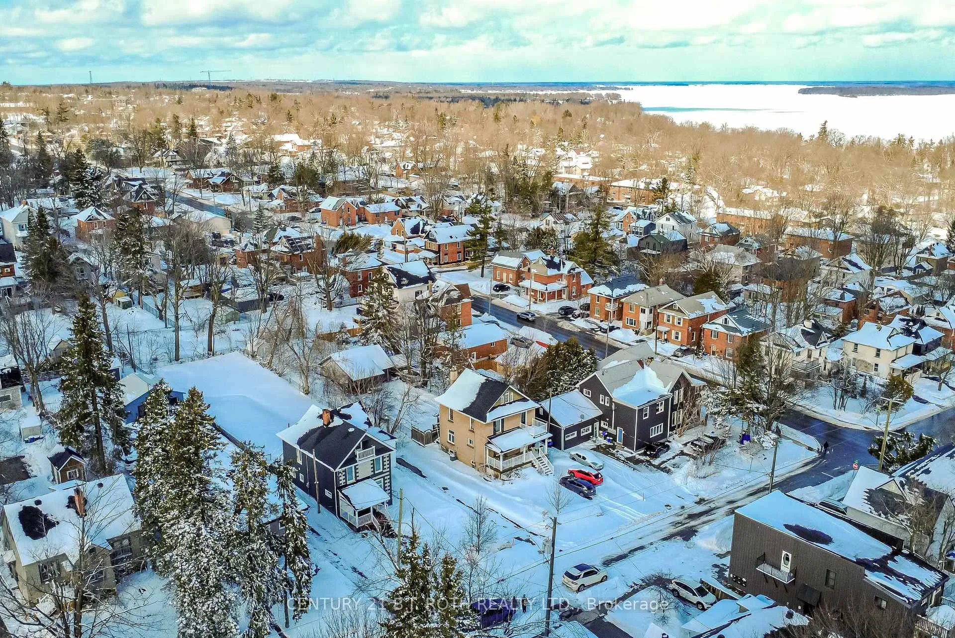 Photo 43 of 106 Jarvis Street, Orillia — HOMEH