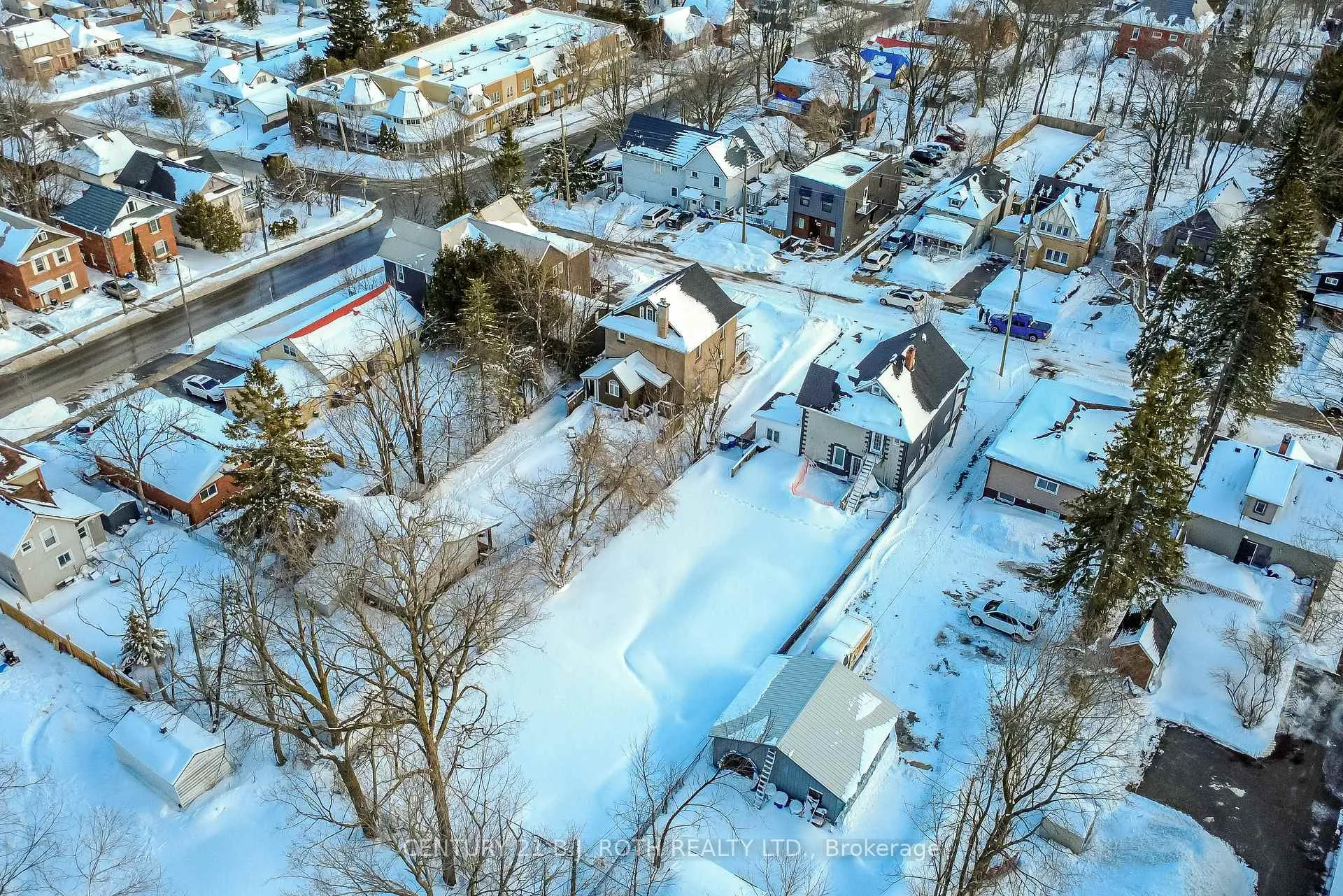 Photo 46 of 106 Jarvis Street, Orillia — HOMEH