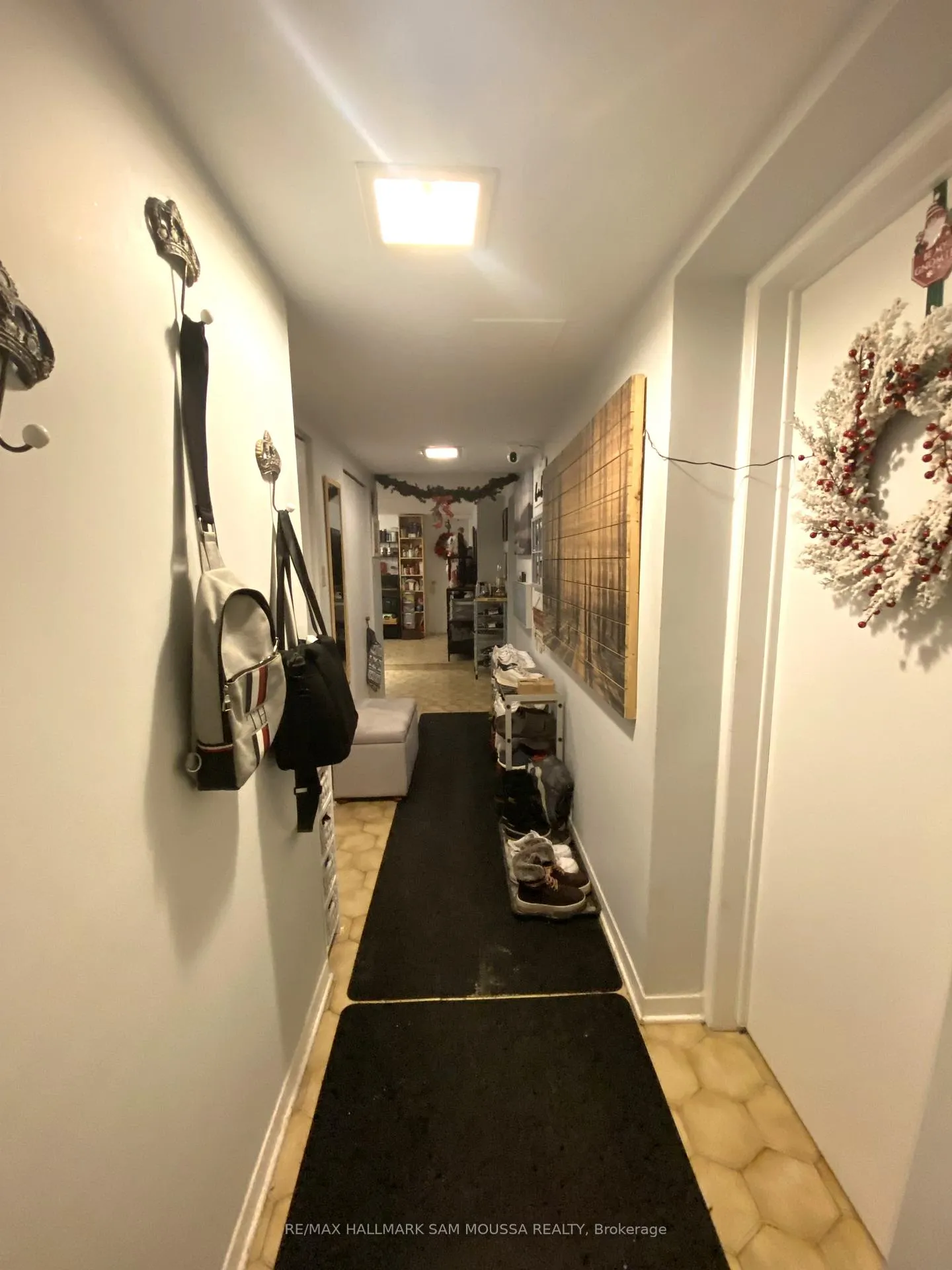 Photo 1 of Unit 1, 232 Cooper Street, Ottawa, Ottawa Centre — HOMEH