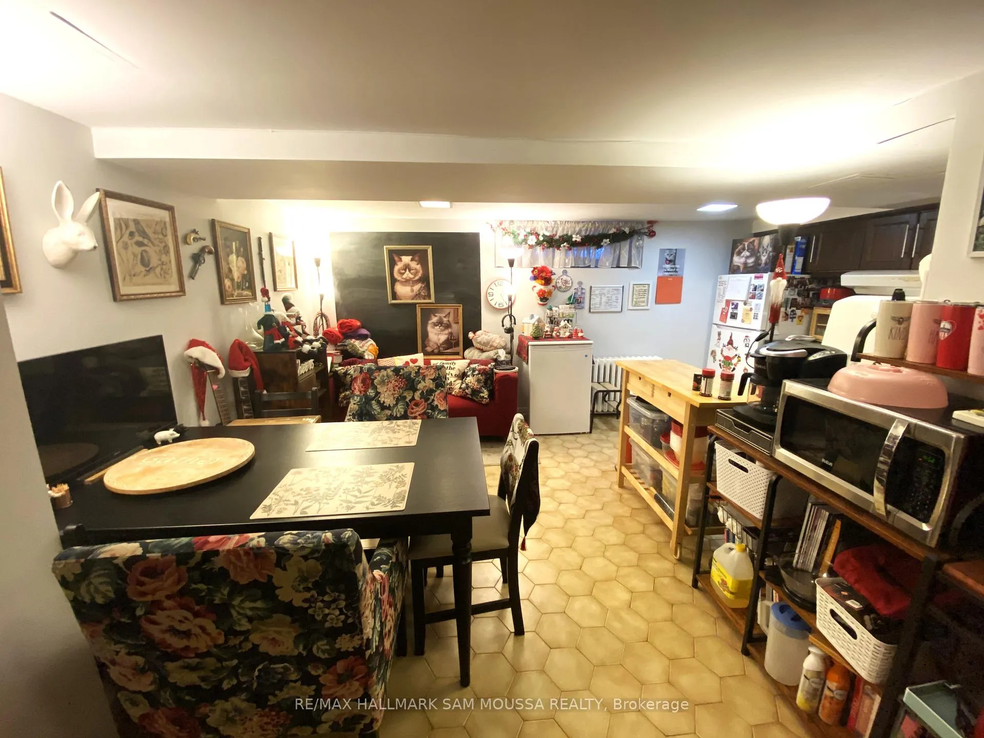 Photo 6 of Unit 1, 232 Cooper Street, Ottawa, Ottawa Centre — HOMEH