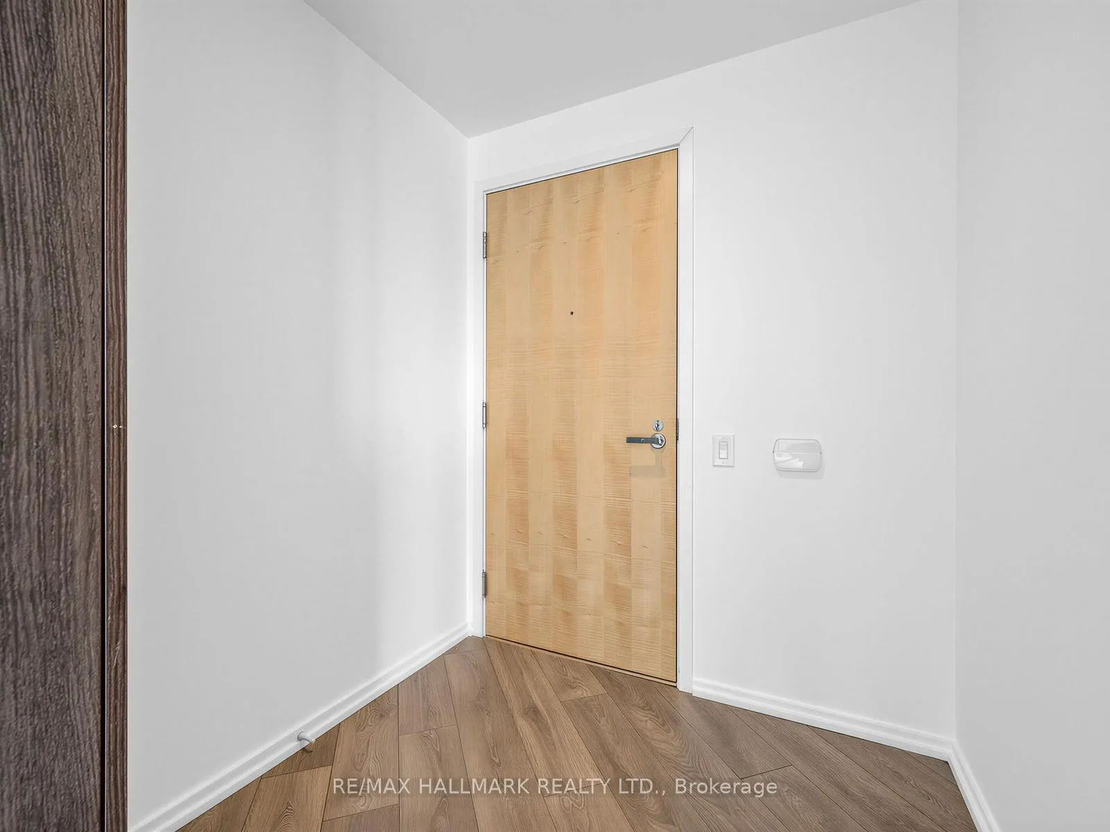 Photo 5 of Unit 2302, 45 Charles Street E, Toronto, Church-Yonge Corridor — HOMEH