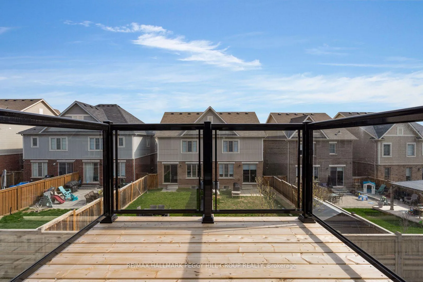 Photo 9 of 38 Brandon Crescent, New Tecumseth, Beeton — HOMEH