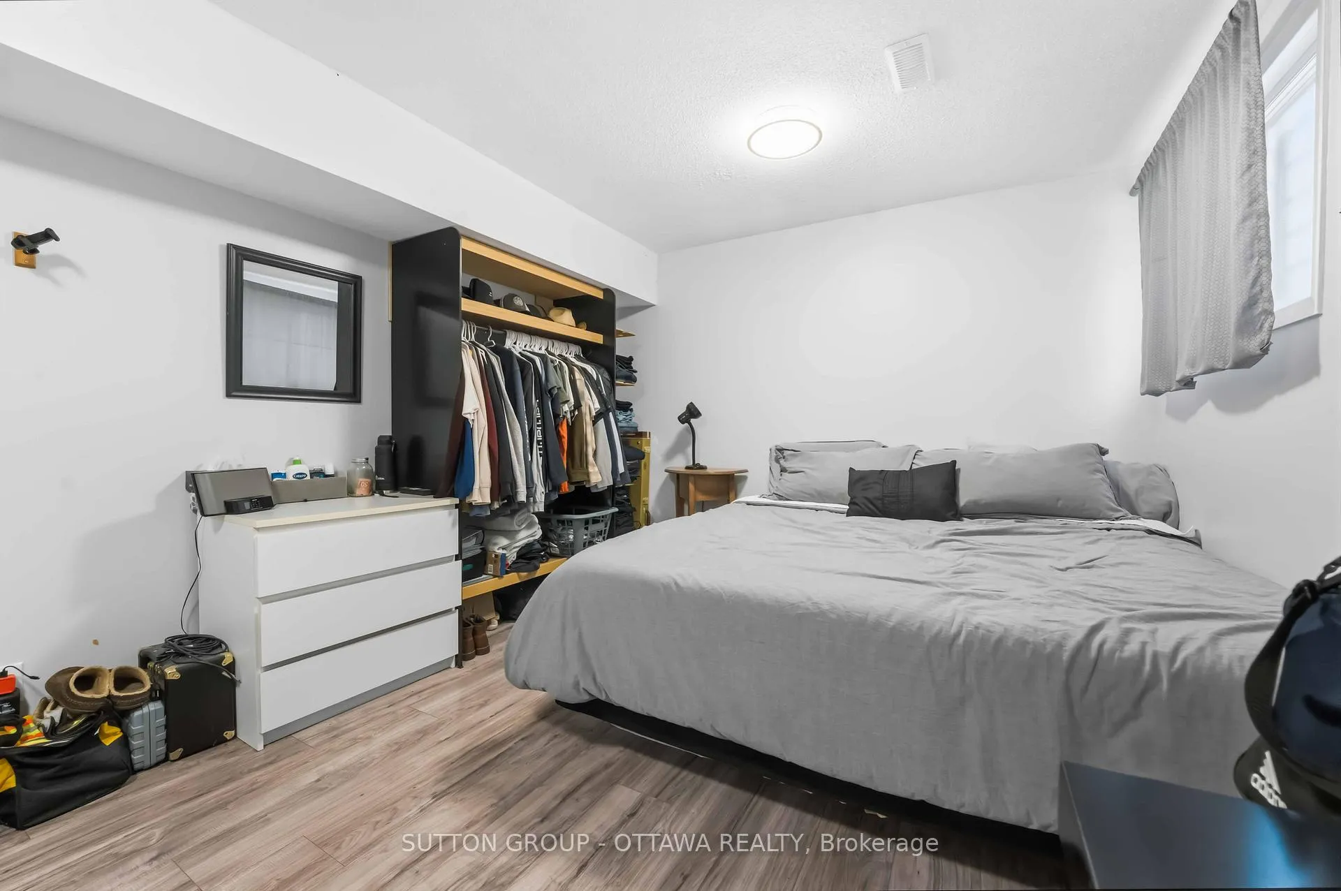 Photo 34 of 43 Southview Crescent, Ottawa, Borden Farm/Stewart Farm/Carleton Heights/Parkwood Hills — HOMEH