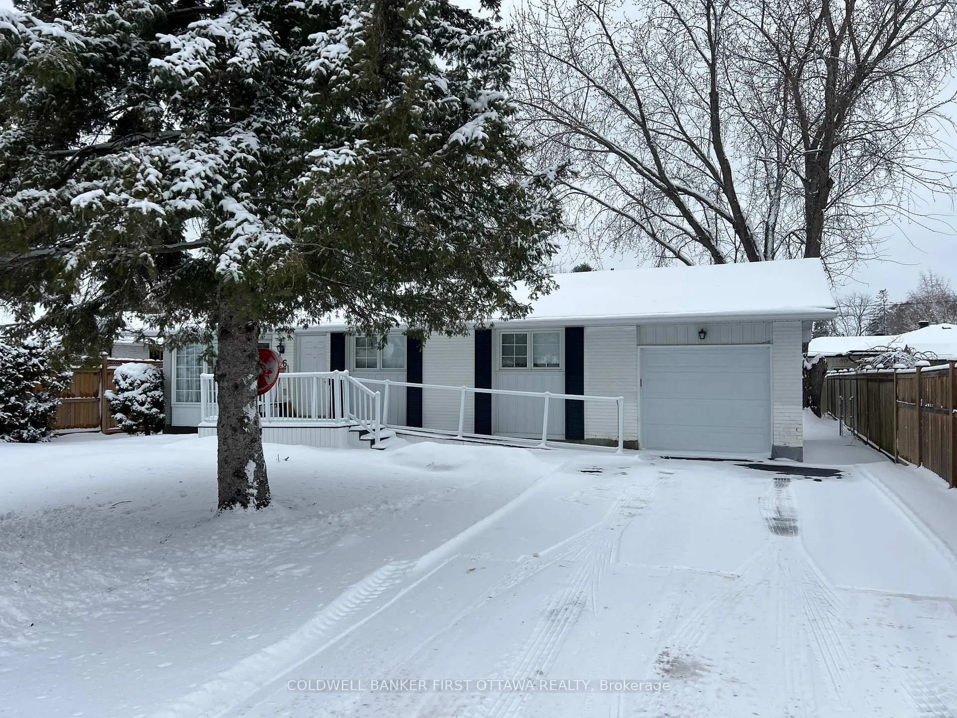 Photo 1 of 16 Sycamore Drive, Ottawa, Arbeatha Park — HOMEH
