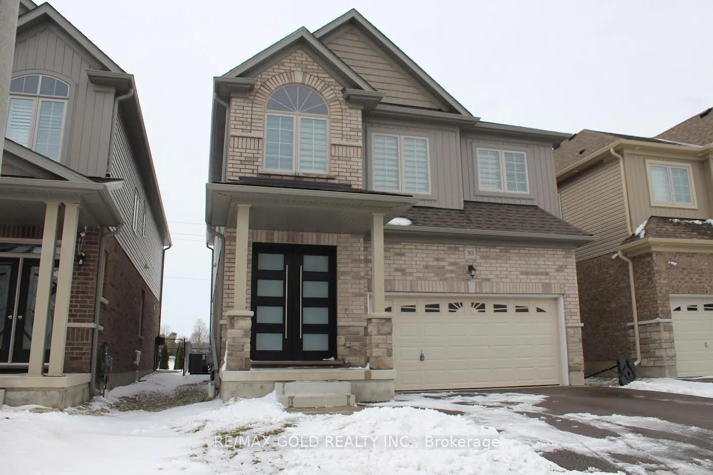 Photo 2 of 30 Henry Maracle Street E, North Dumfries — HOMEH