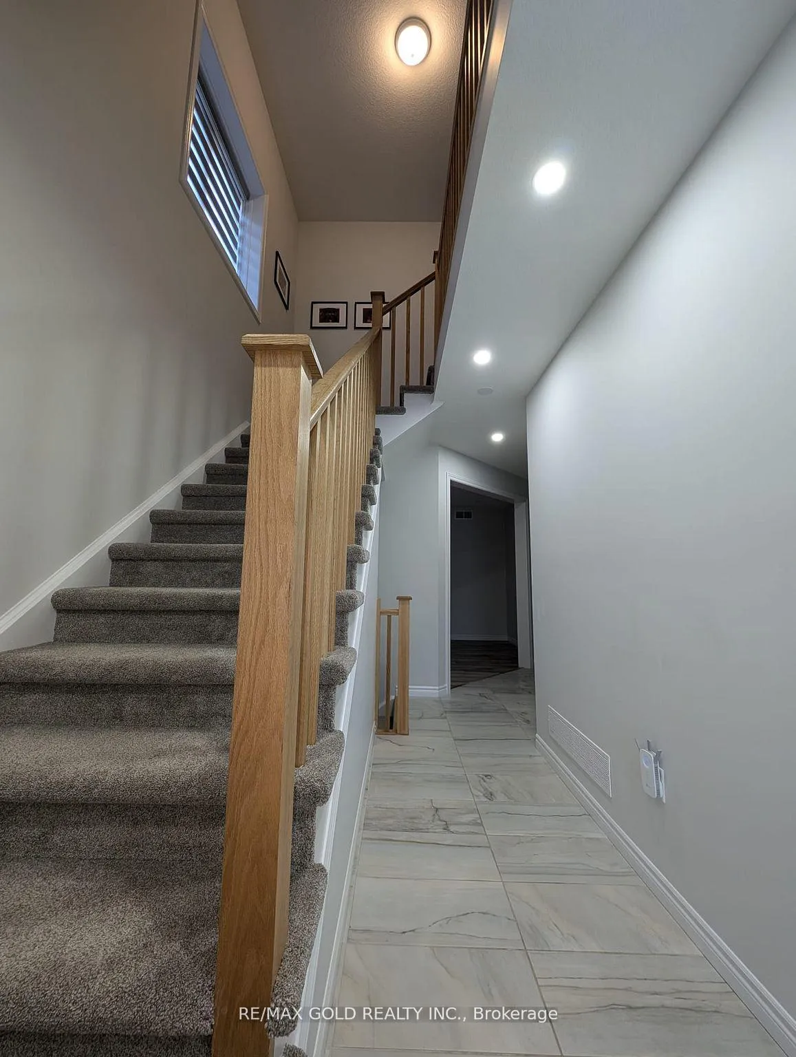 Photo 7 of 30 Henry Maracle Street E, North Dumfries — HOMEH