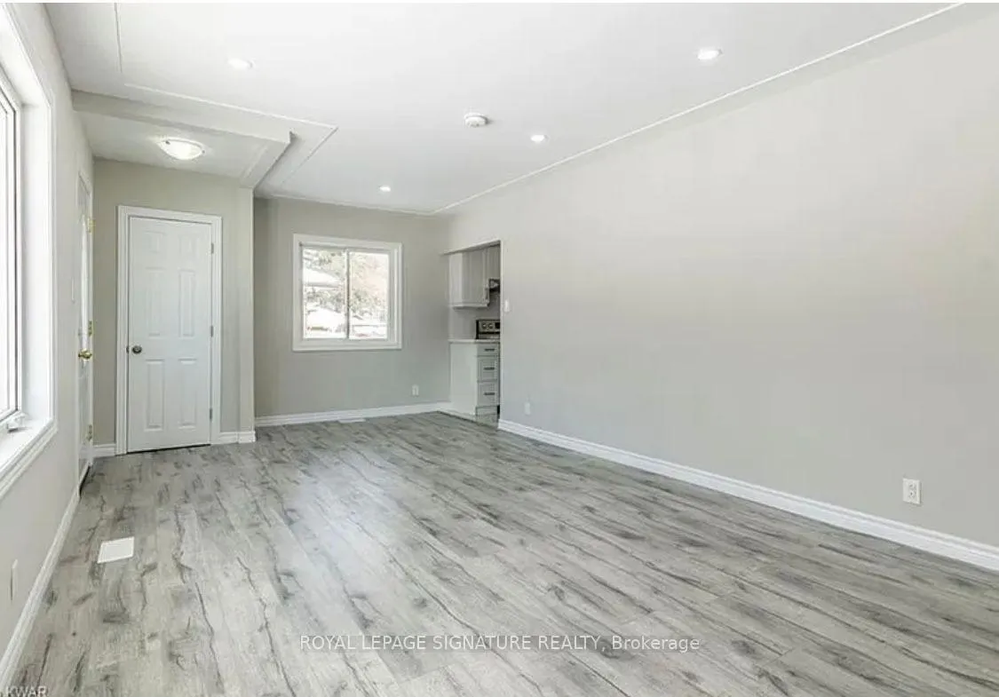 Photo 5 of Unit Main, 116 Siebert Avenue, Kitchener, Vanier - Kitchener — HOMEH