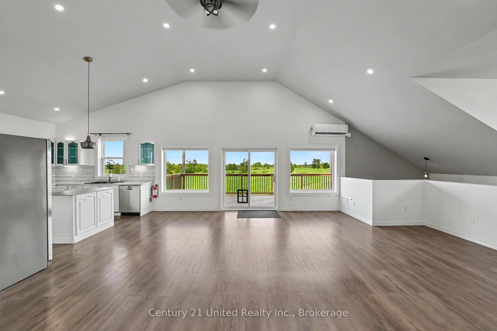 Photo 42 of 257 10th Line Rd South Dummer, Douro-Dummer — HOMEH