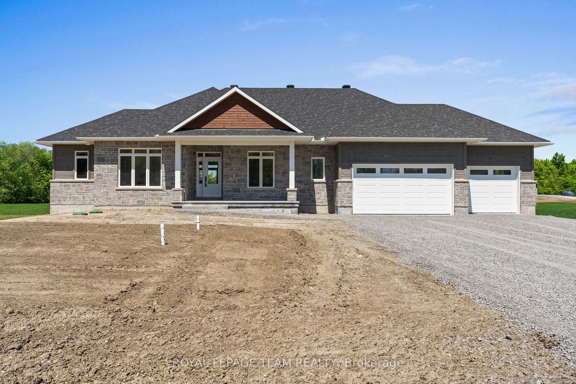 Front of 1166 Jamieson Lane