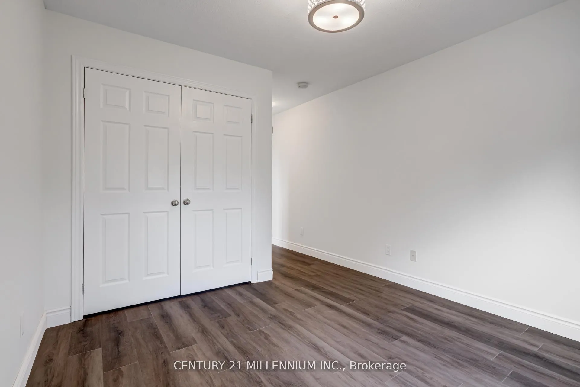 Photo 21 of 38 Kent Street, St. Catharines, Western Hill — HOMEH