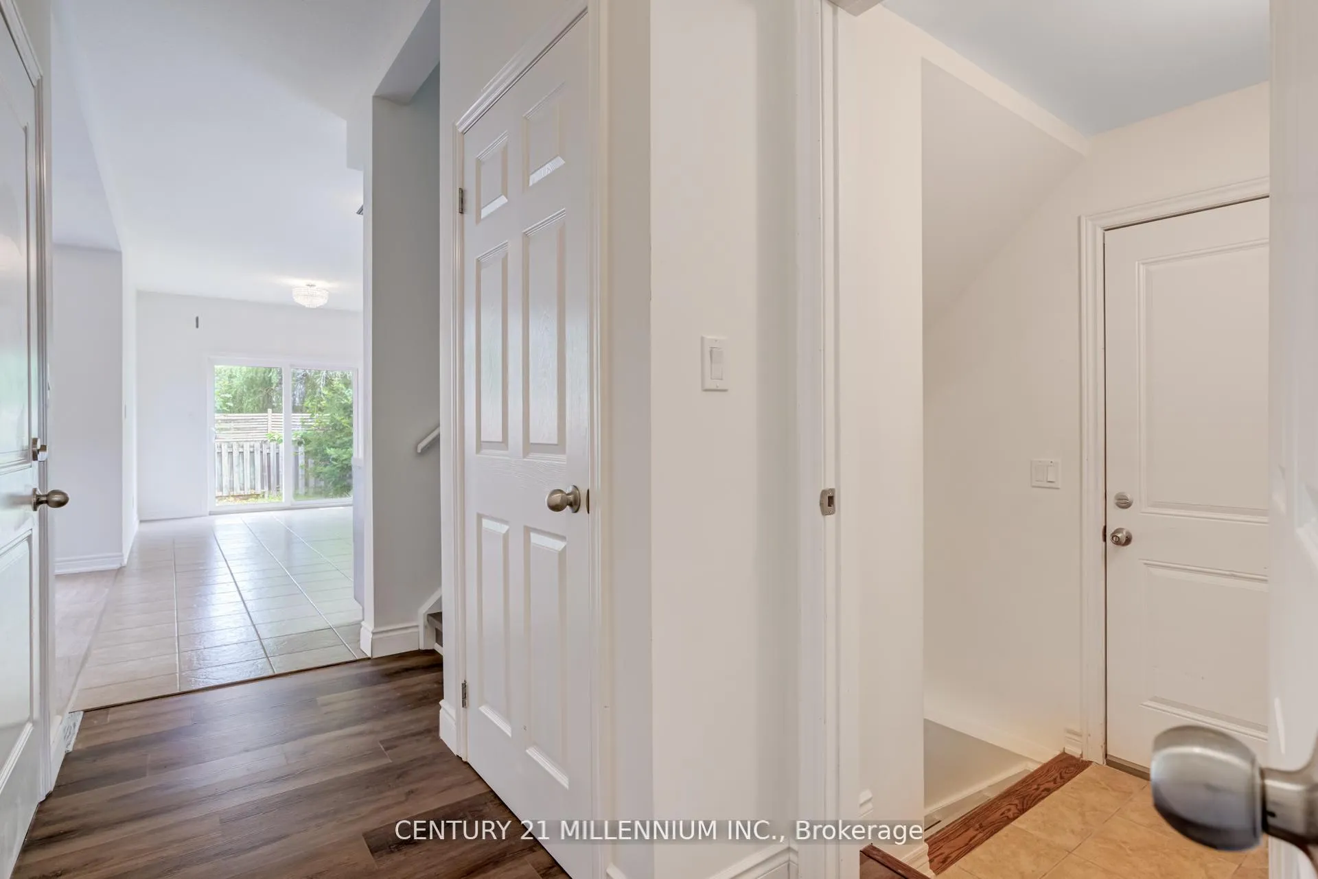 Photo 33 of 38 Kent Street, St. Catharines, Western Hill — HOMEH