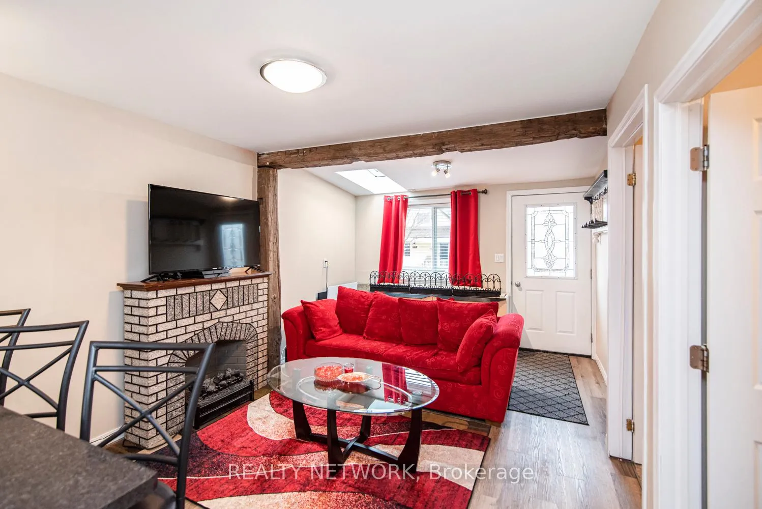 Photo 7 of 30 Mcalpine Avenue S, Welland, Lincoln/Crowland — HOMEH
