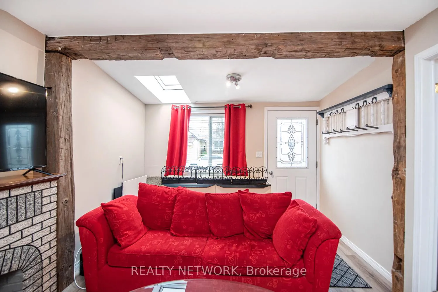 Photo 9 of 30 Mcalpine Avenue S, Welland, Lincoln/Crowland — HOMEH