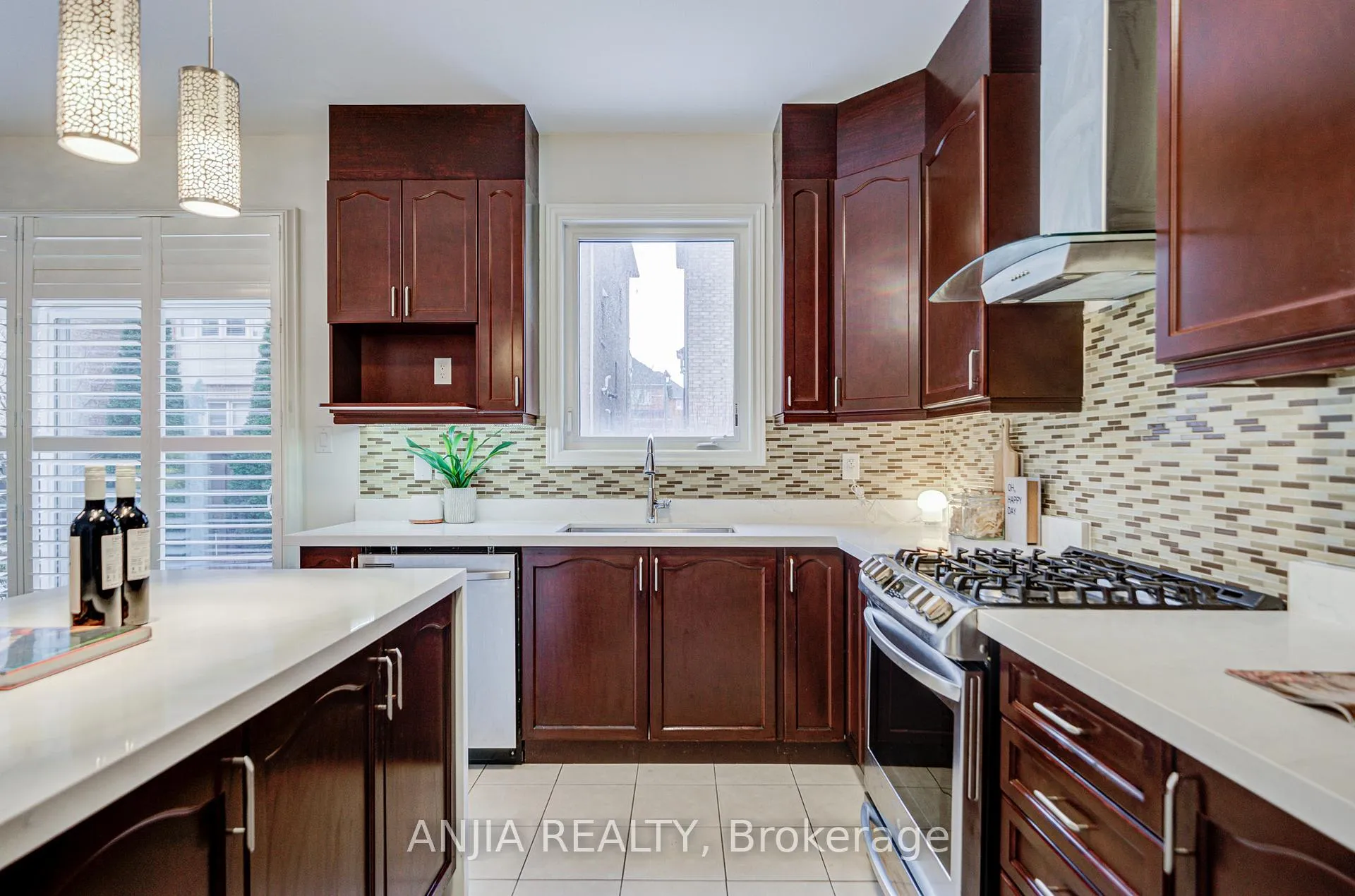 Photo 21 of 74 Hammersly Boulevard, Markham, Wismer — HOMEH