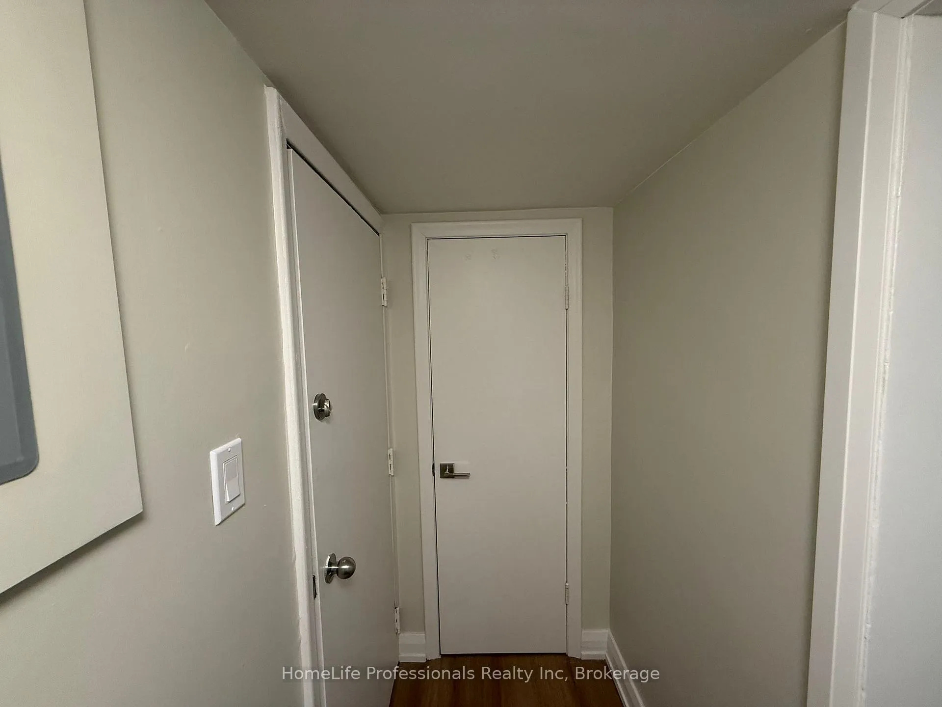 Photo 3 of Unit 1 (Lower), 180 Becker Street, Kitchener — HOMEH