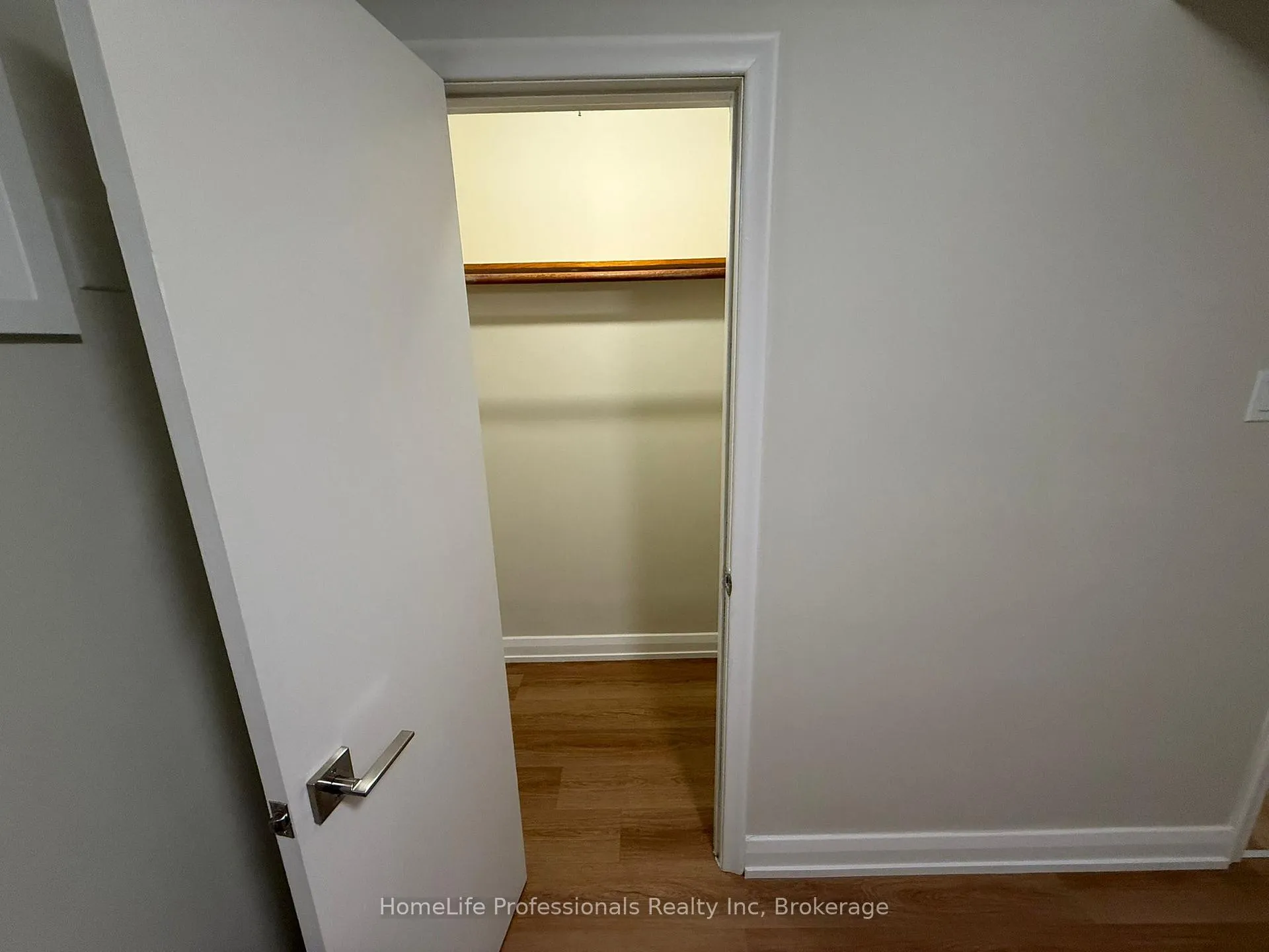 Photo 14 of Unit 1 (Lower), 180 Becker Street, Kitchener — HOMEH