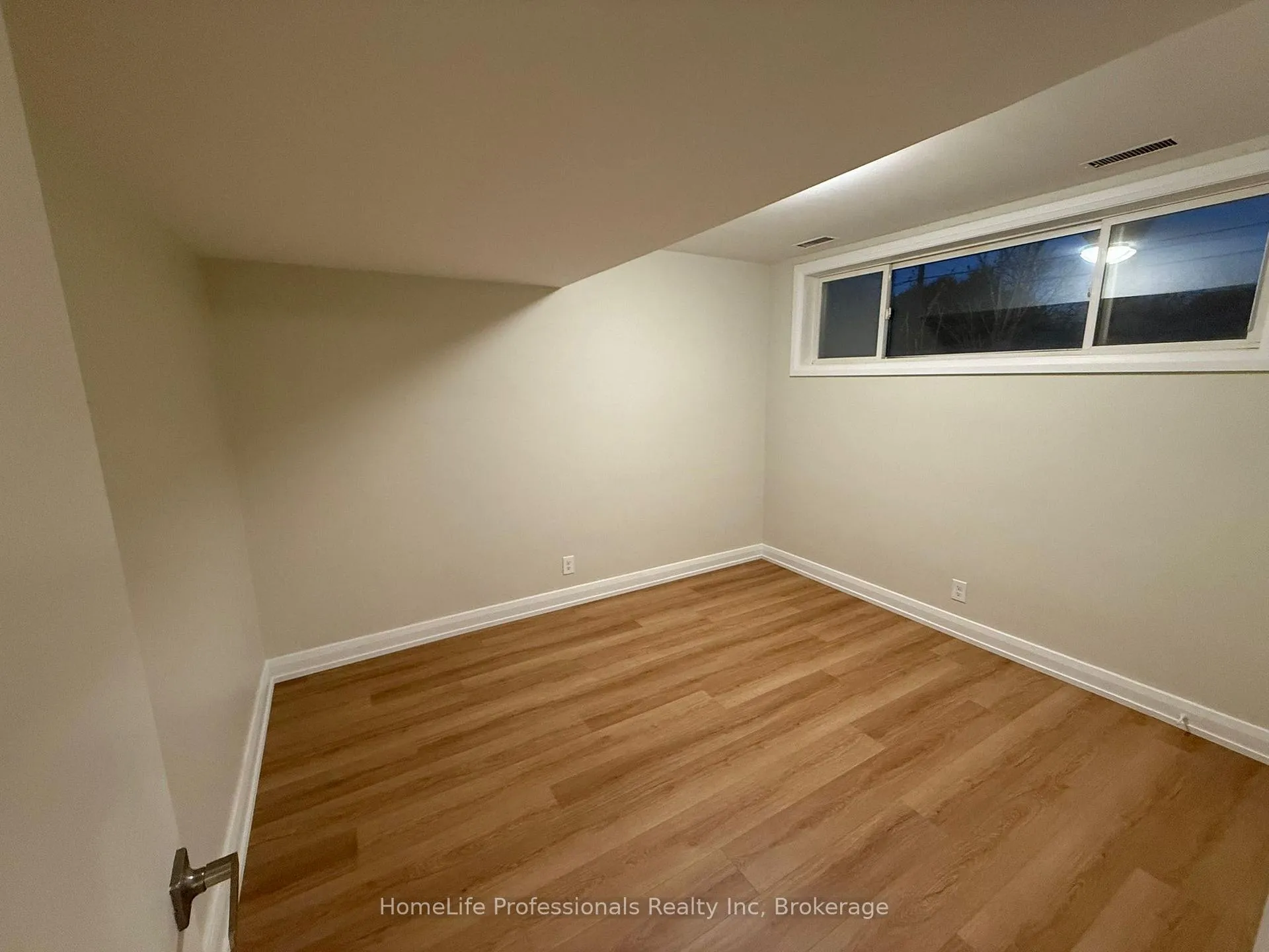 Photo 21 of Unit 1 (Lower), 180 Becker Street, Kitchener — HOMEH