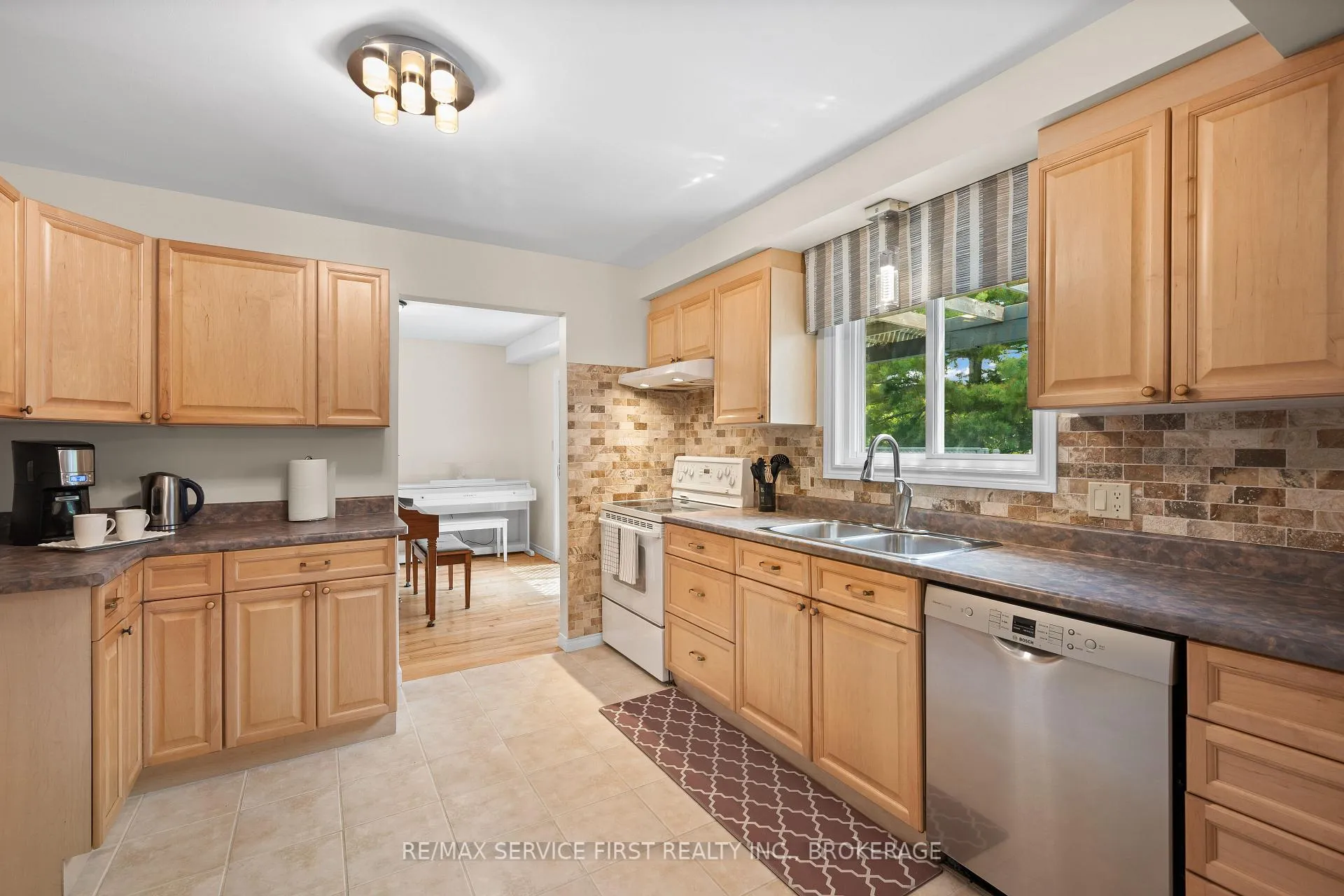Photo 18 of 199 Splinter Court, Kingston, East Gardiners Rd — HOMEH