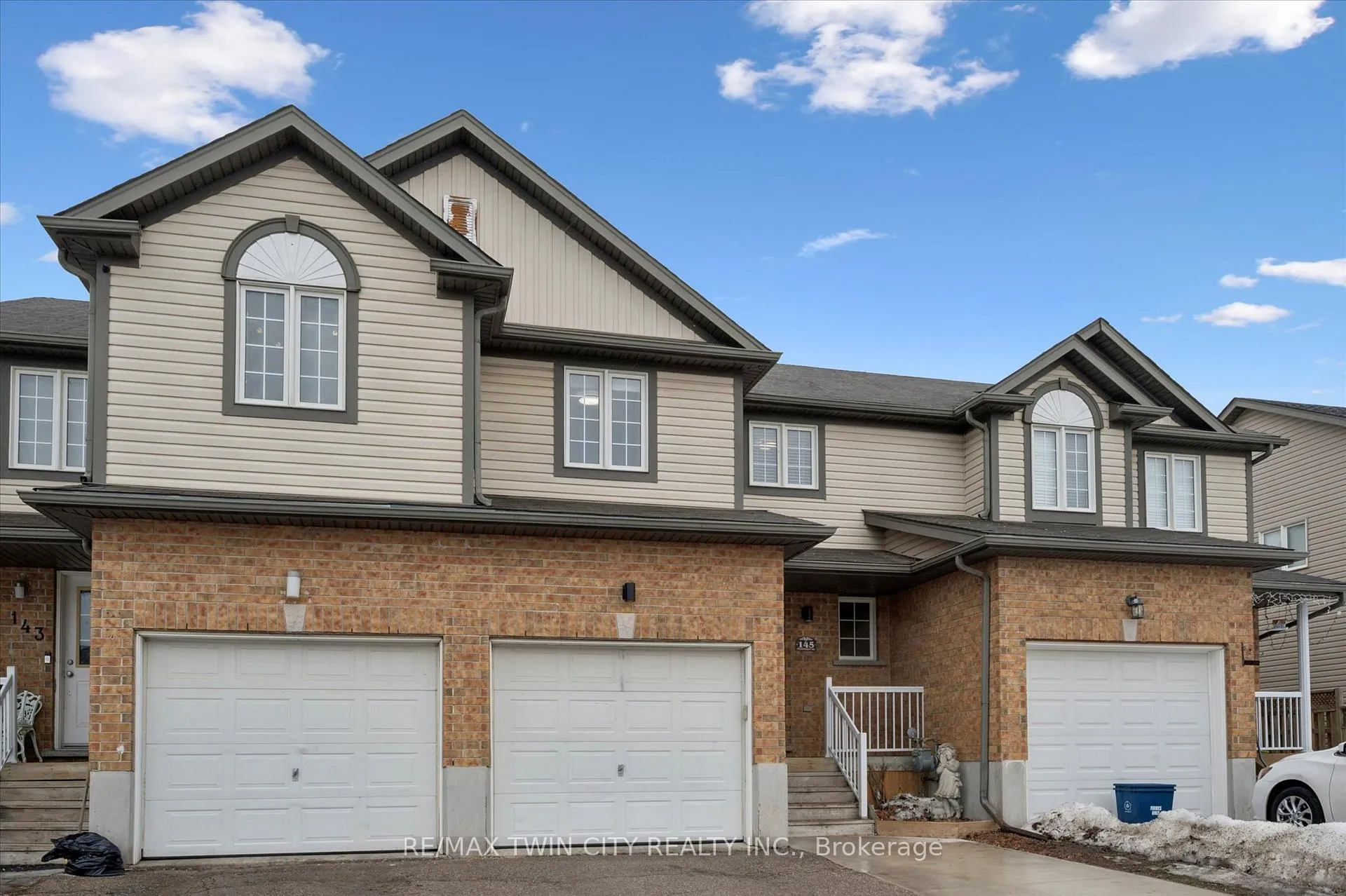 Photo 2 of 145 Prosperity Drive, Kitchener — HOMEH