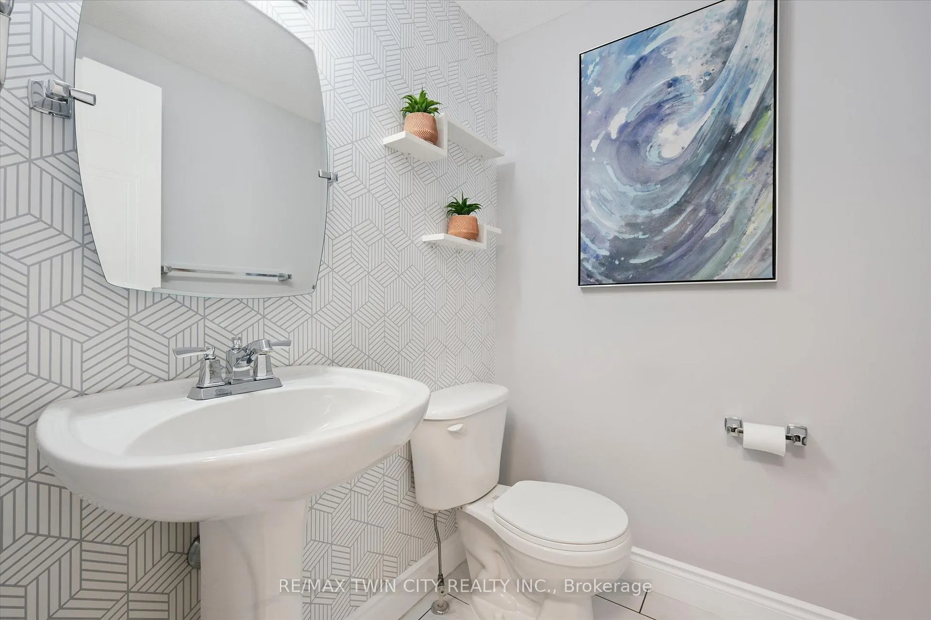 Photo 15 of 145 Prosperity Drive, Kitchener — HOMEH