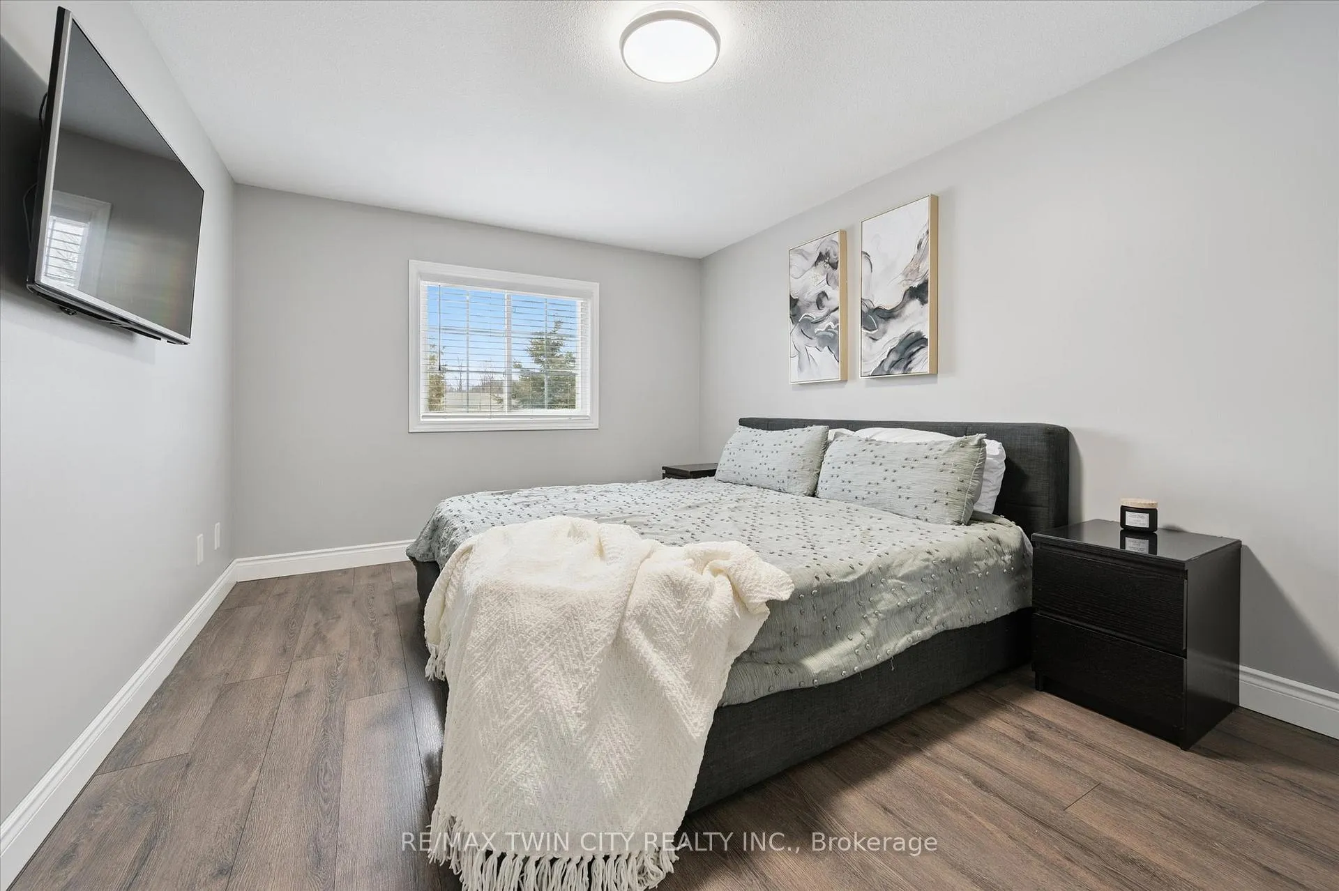 Photo 17 of 145 Prosperity Drive, Kitchener — HOMEH