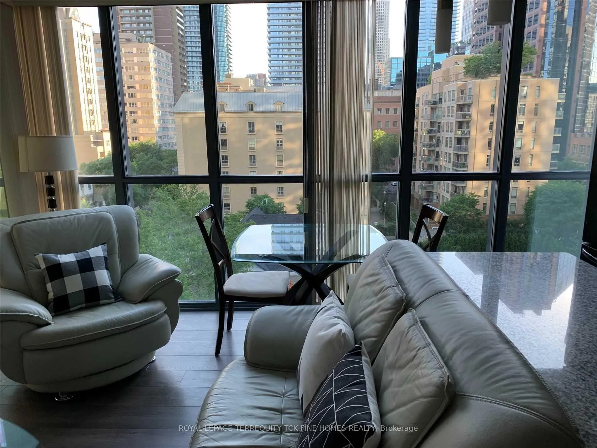 Photo 5 of Unit 706, 110 Charles Street E, Toronto, Church-Yonge Corridor — HOMEH