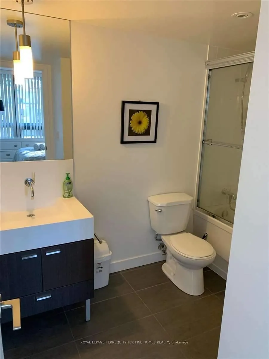 Photo 10 of Unit 706, 110 Charles Street E, Toronto, Church-Yonge Corridor — HOMEH