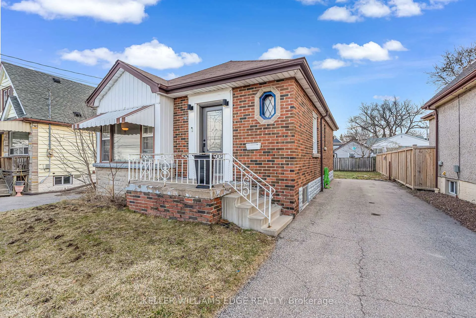 Photo 2 of 165 Rosewood Road, Hamilton, Glenview — HOMEH