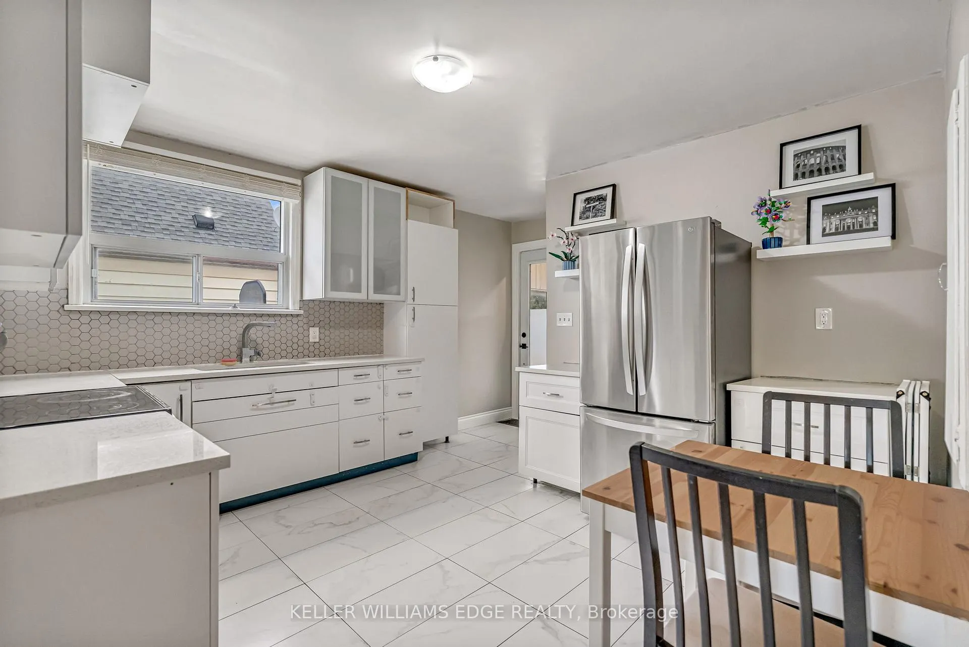 Photo 7 of 165 Rosewood Road, Hamilton, Glenview — HOMEH