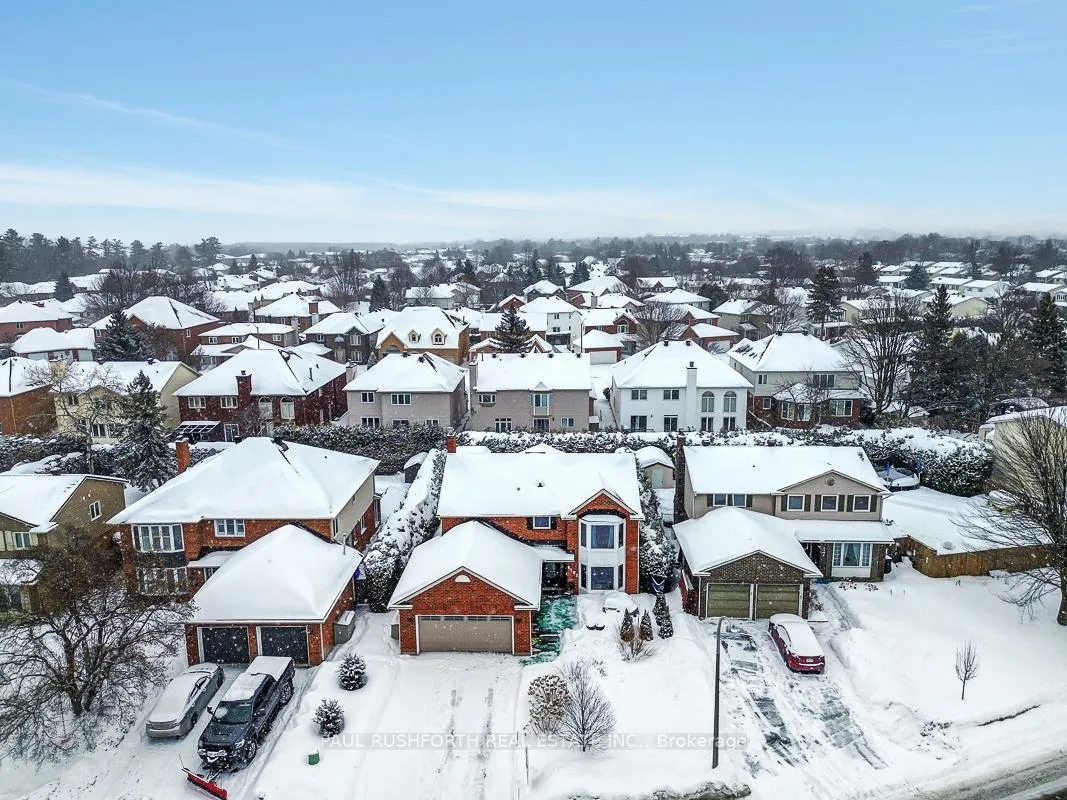 Photo 2 of 6192 Voyageur Drive, Ottawa, Convent Glen — HOMEH