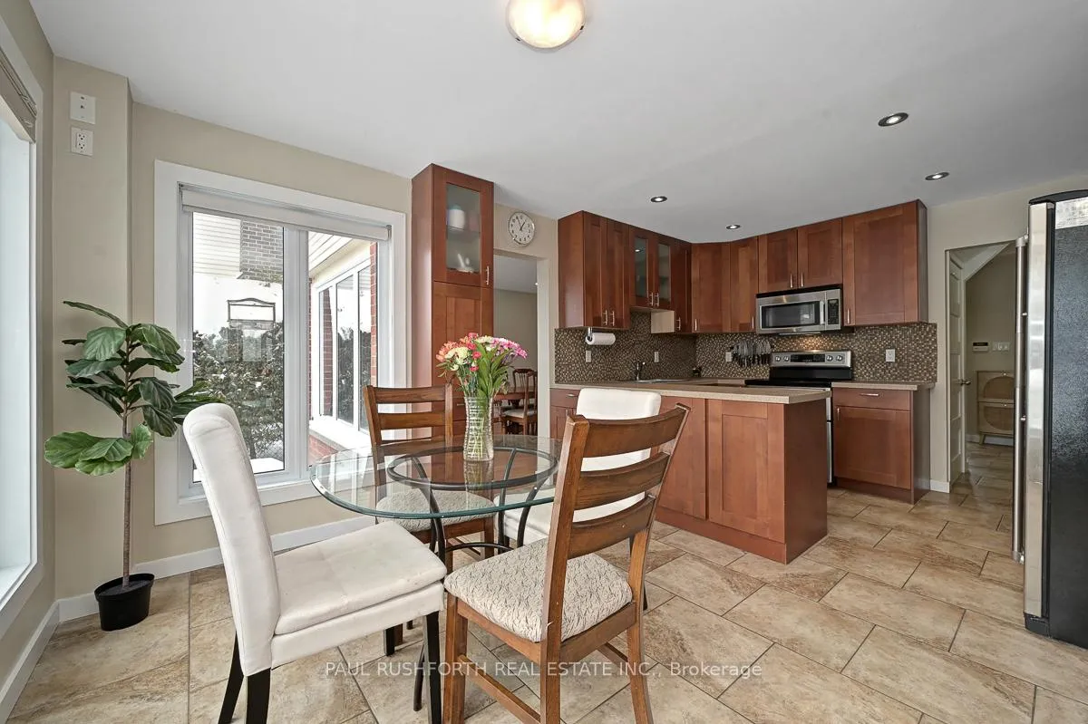 Photo 12 of 6192 Voyageur Drive, Ottawa, Convent Glen — HOMEH